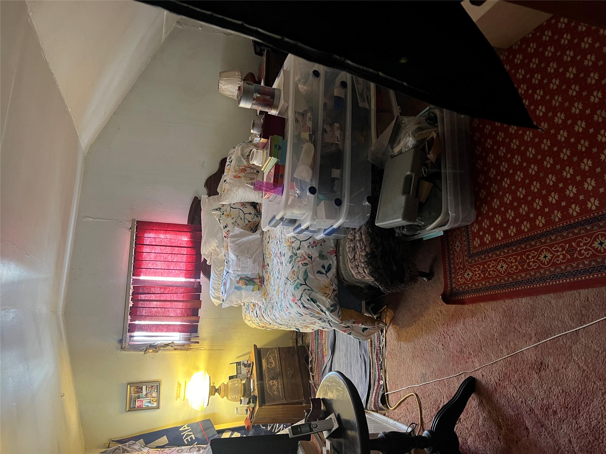 417 N Monroe Avenue, Lindenhurst, NY 11757