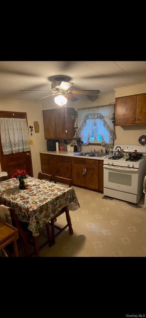 19 East Avenue, Walden, NY 12586