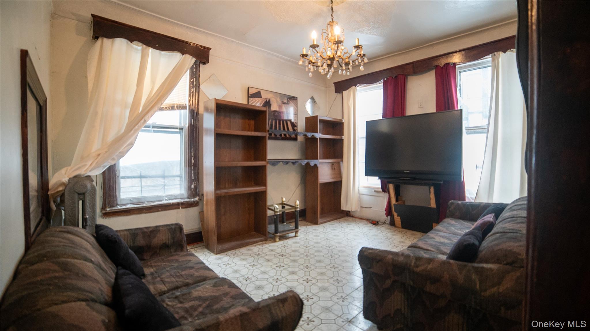 3301 Cruger Avenue, Bronx, NY 10467