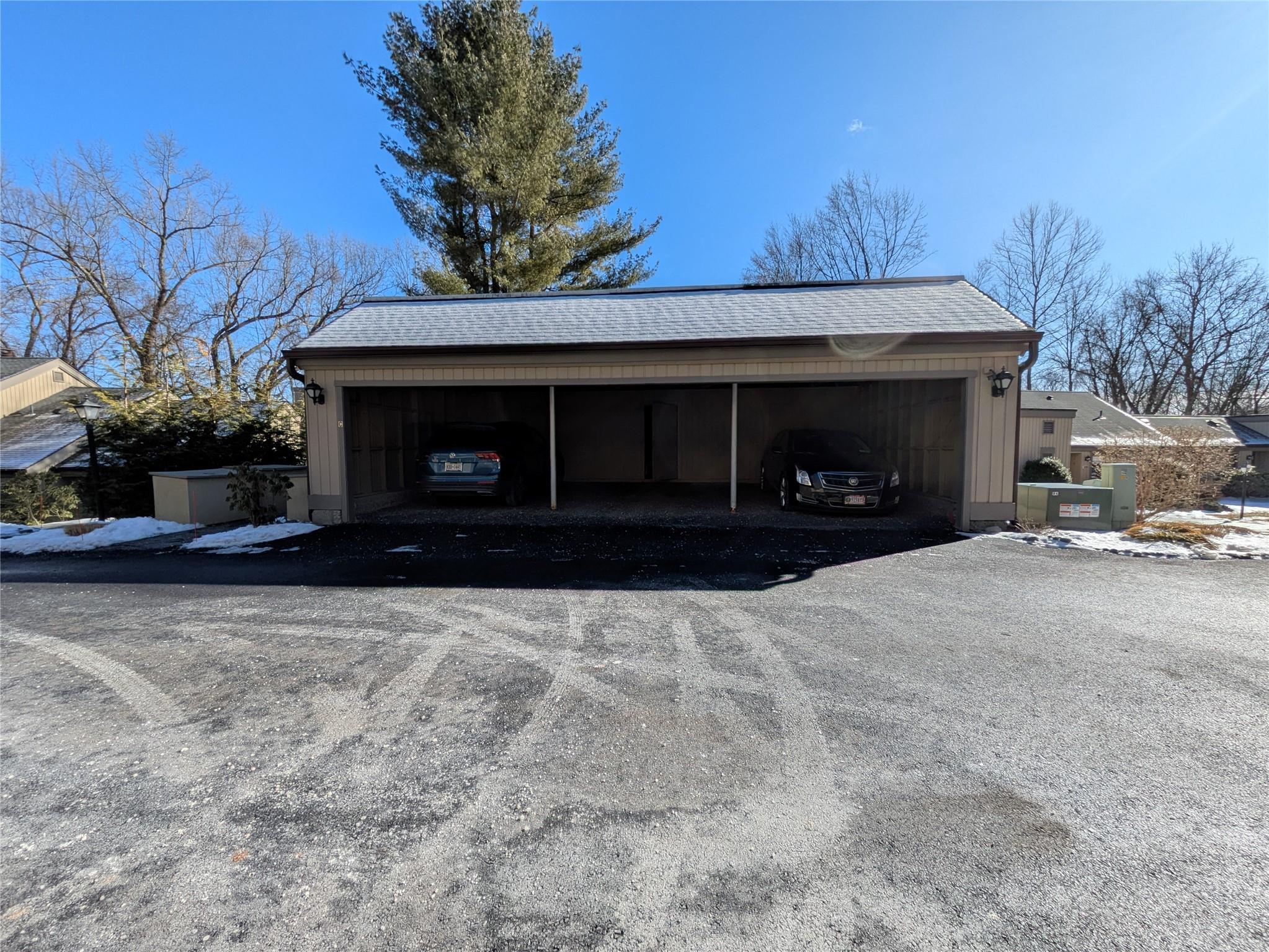 295 Heritage Hills # B, Somers, NY 10589