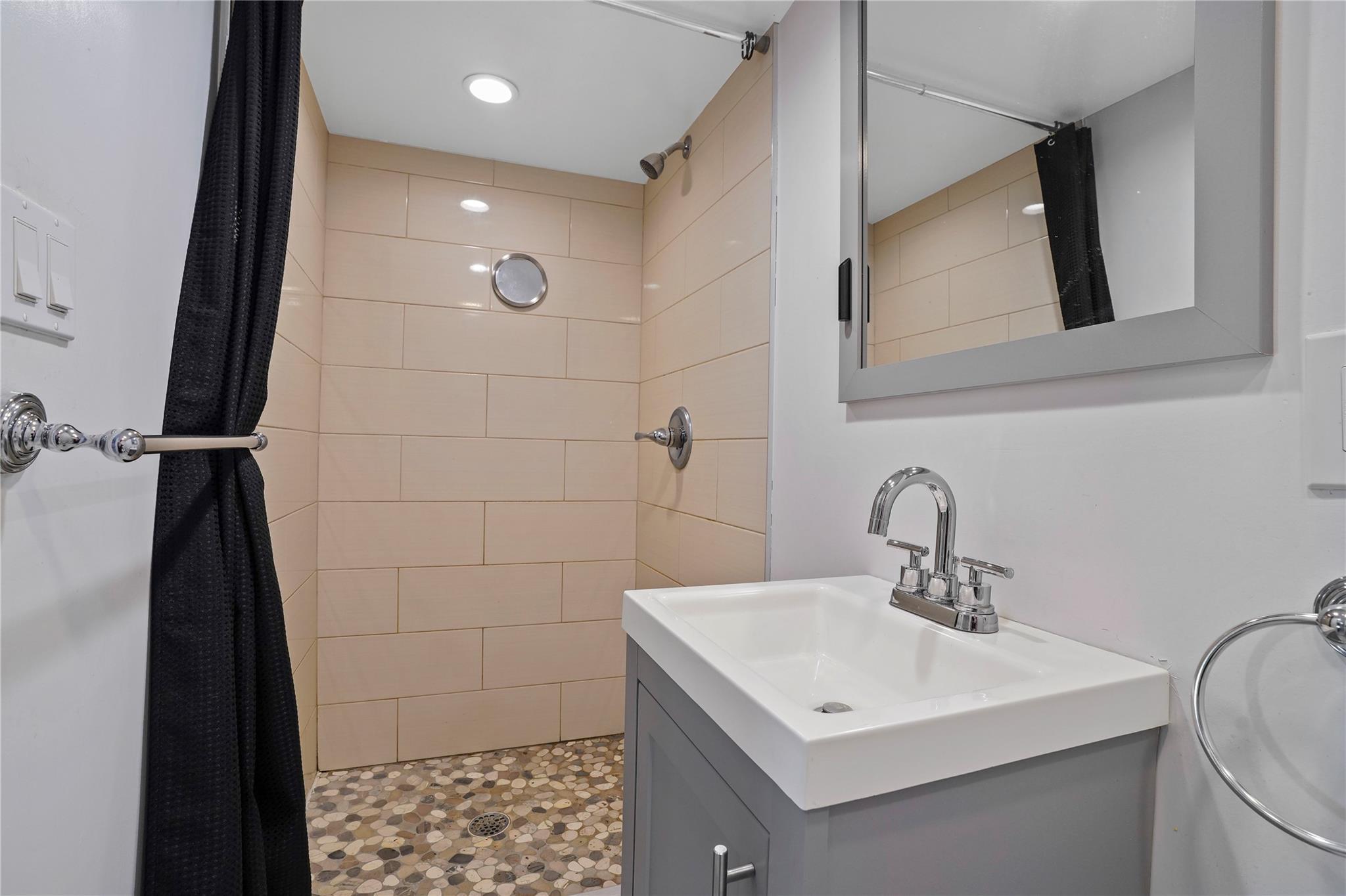 64-18 84 Place, Middle Village, NY 11379