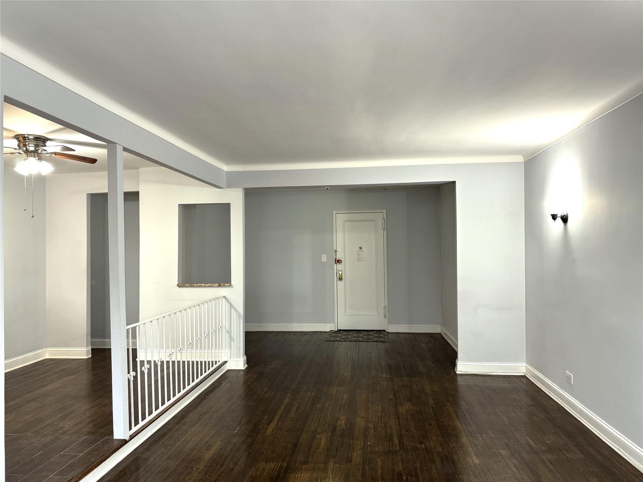 143-50 Hoover Ave # 204, Briarwood, NY 11435