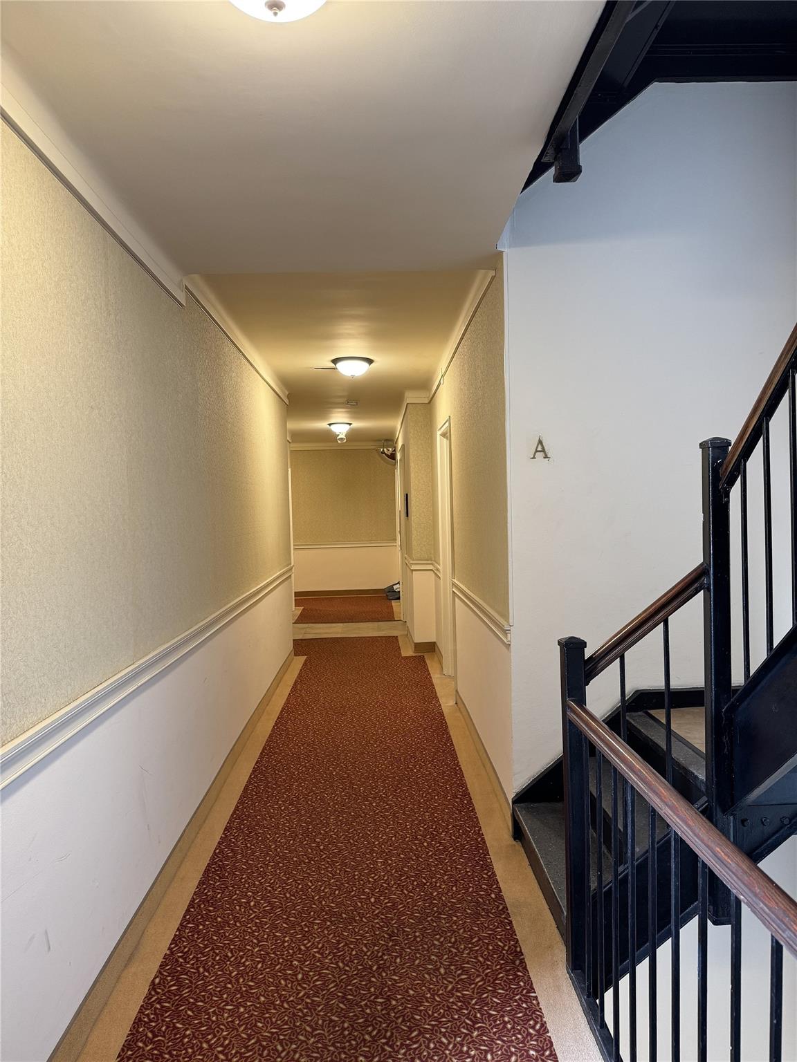 143-50 Hoover Ave # 204, Briarwood, NY 11435