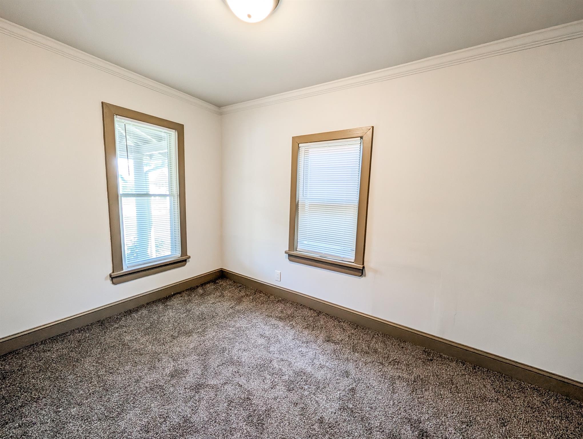 280 Champlin Place, Greenport, NY 11944