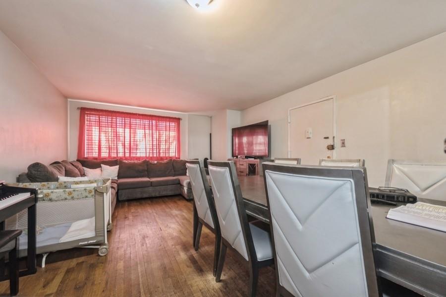 38-37 213, Bayside, NY 11361