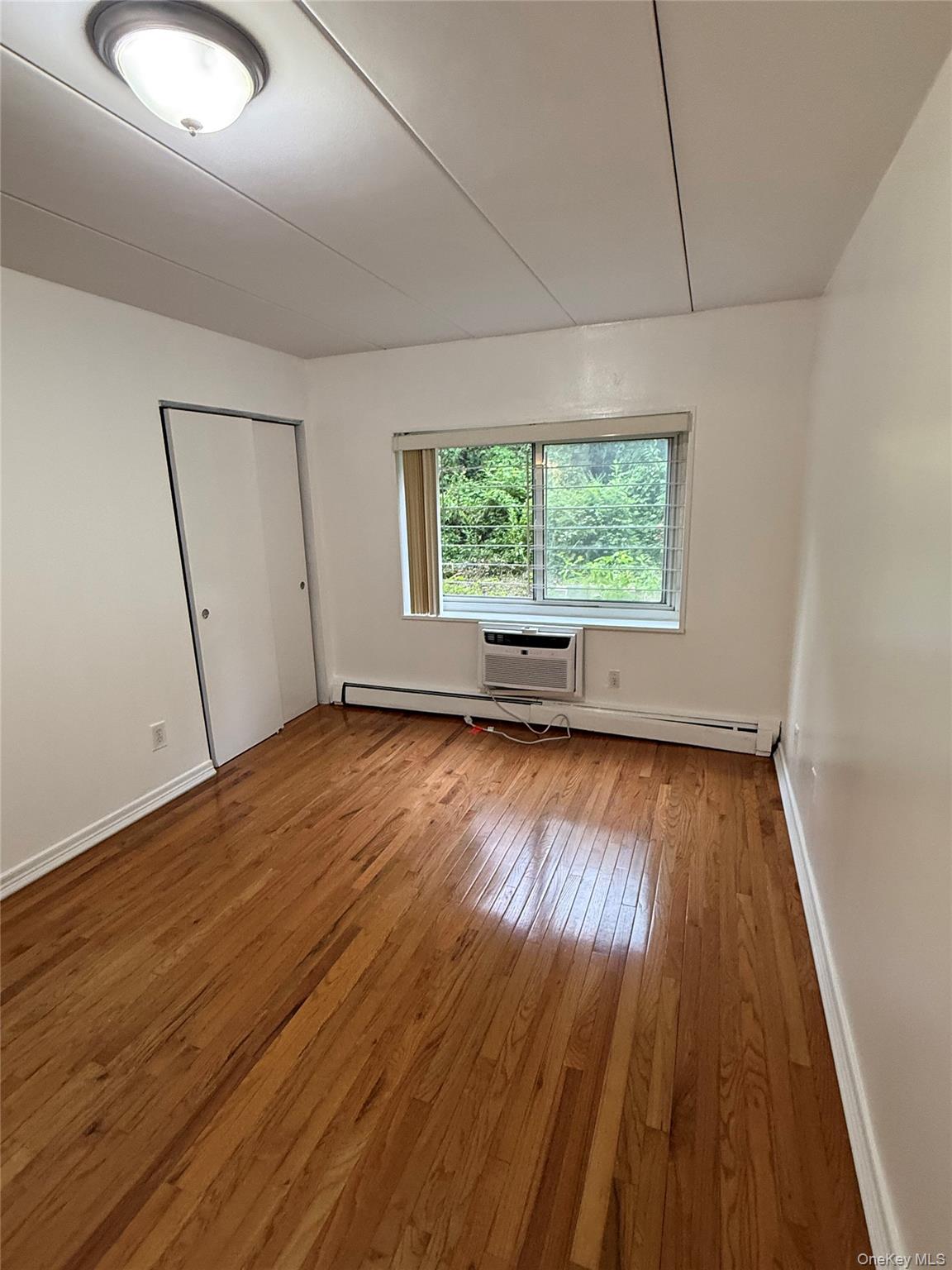 2035 Central Park Ave # 1S, Yonkers, NY 10710