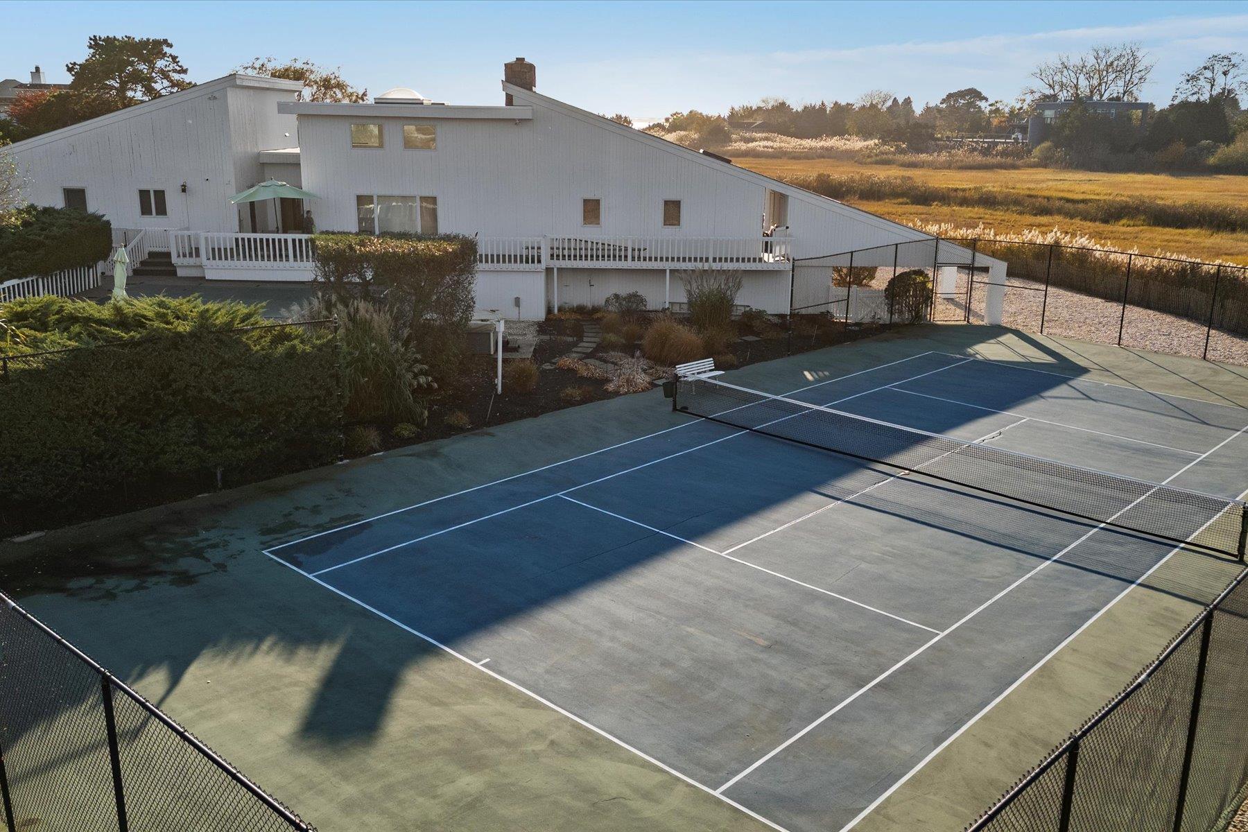 4 Short Path, Westhampton Beach, NY 11978