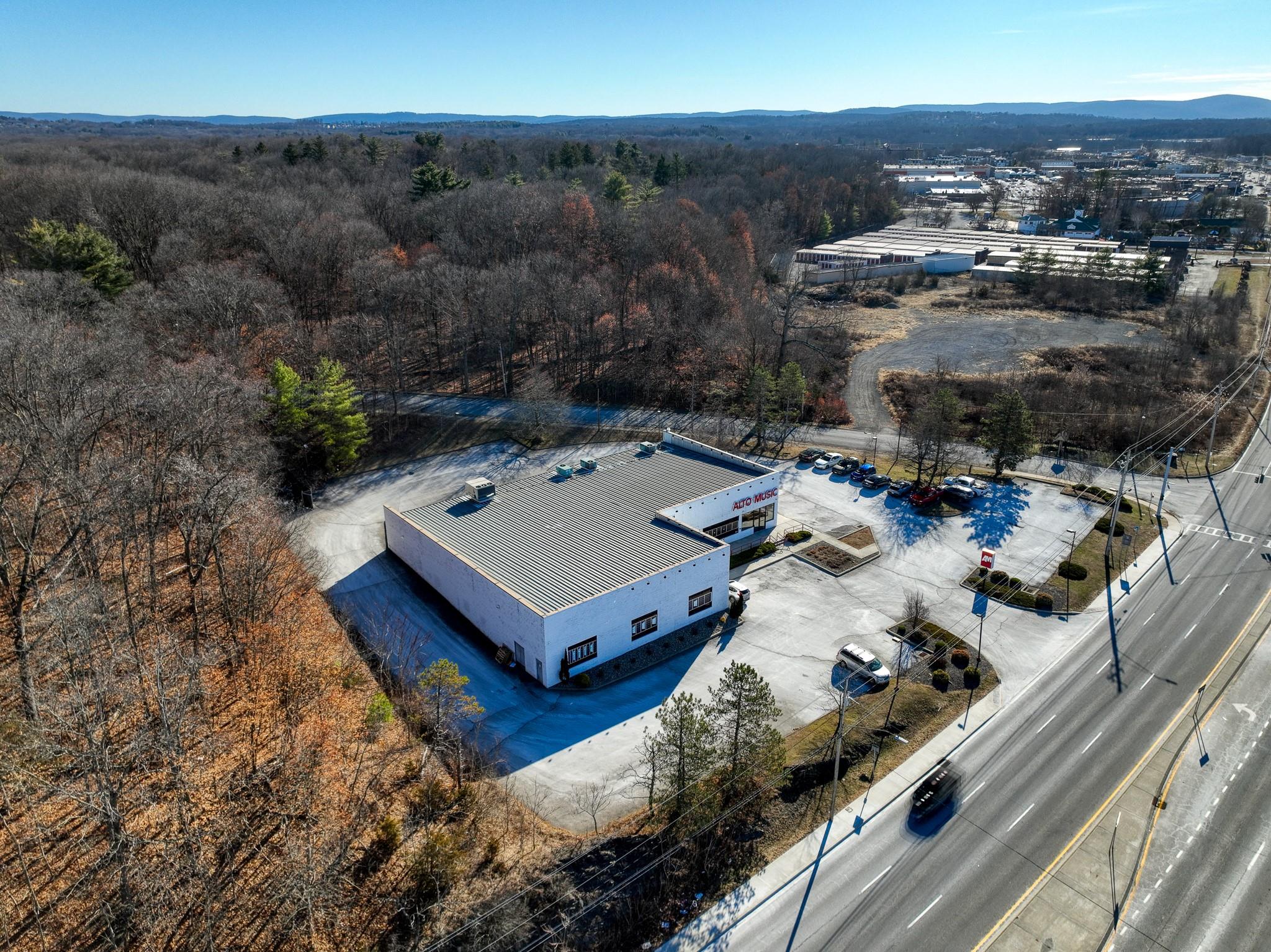 1676 Route 9, Wappingers Falls, NY 12590