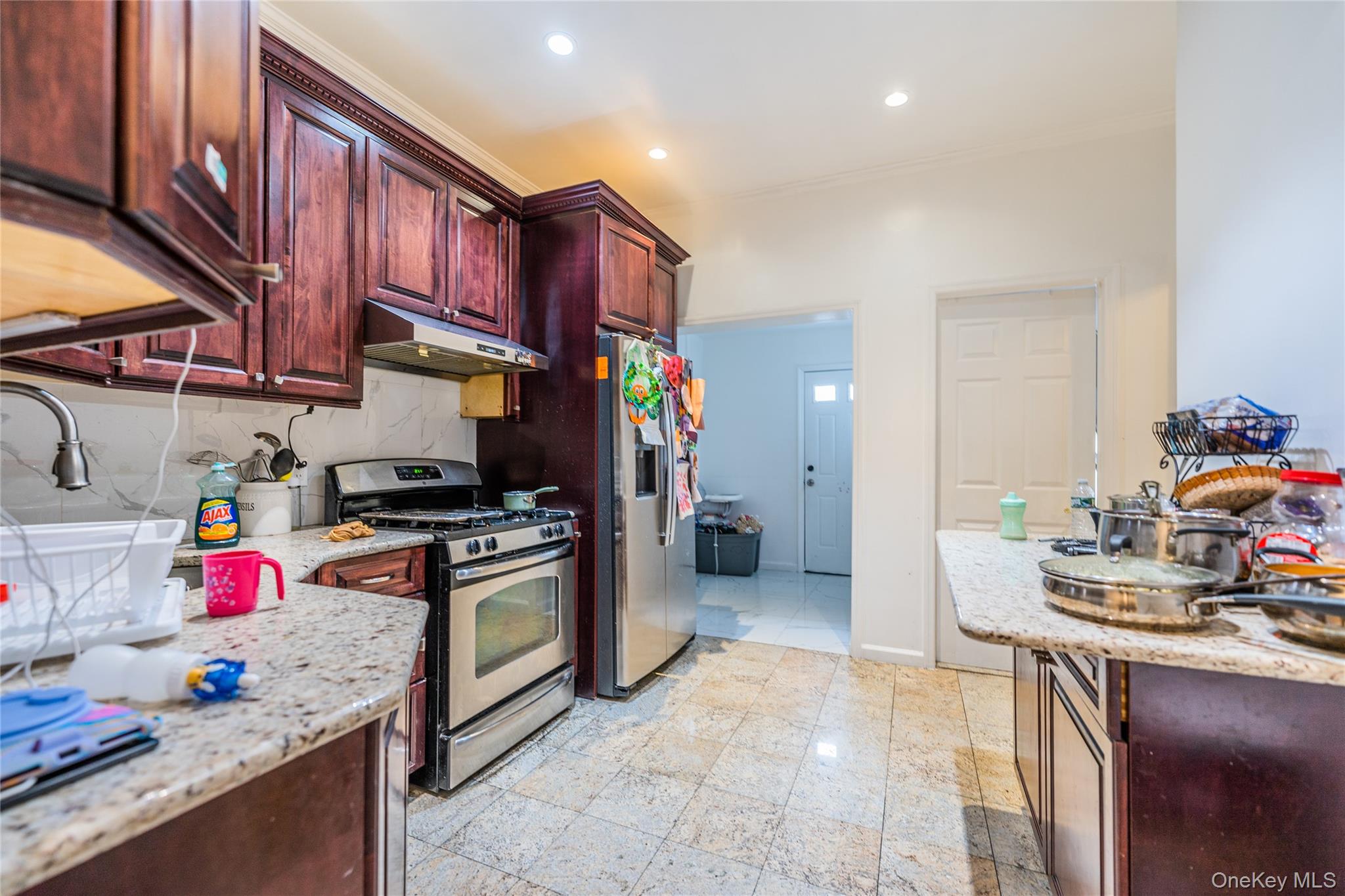 78-24 68th Road, Middle Village, NY 11379