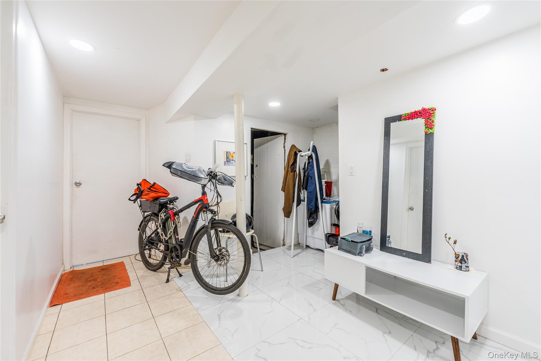 78-24 68th Road, Middle Village, NY 11379