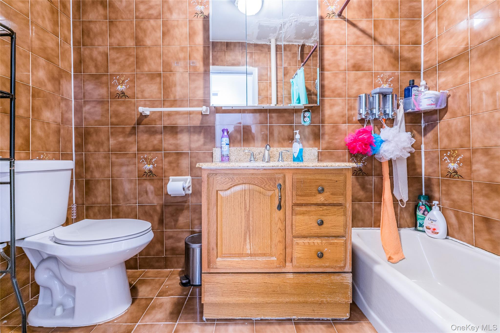 78-24 68th Road, Middle Village, NY 11379