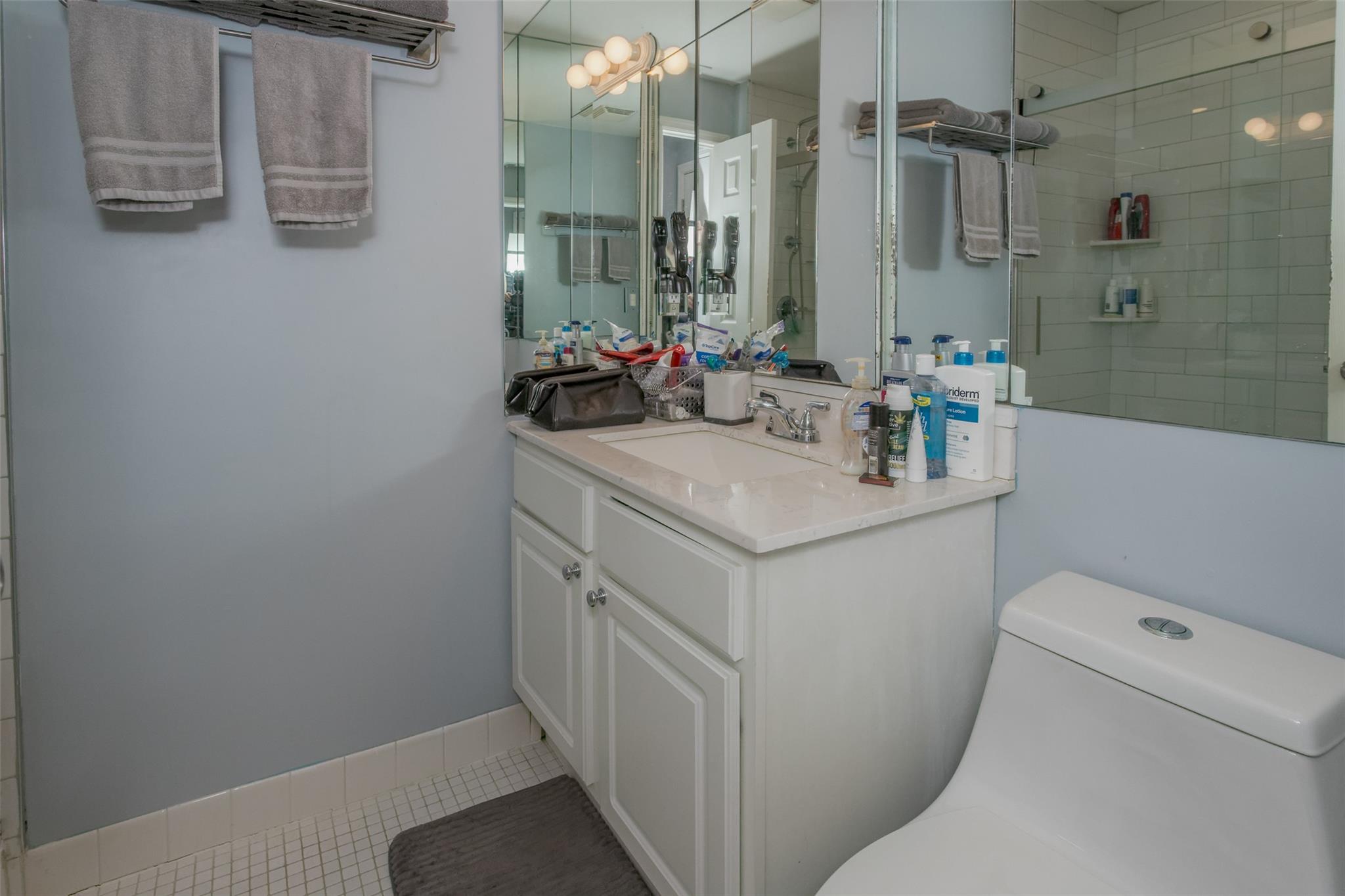 31 Homestead Village Drive, Warwick, NY 10990