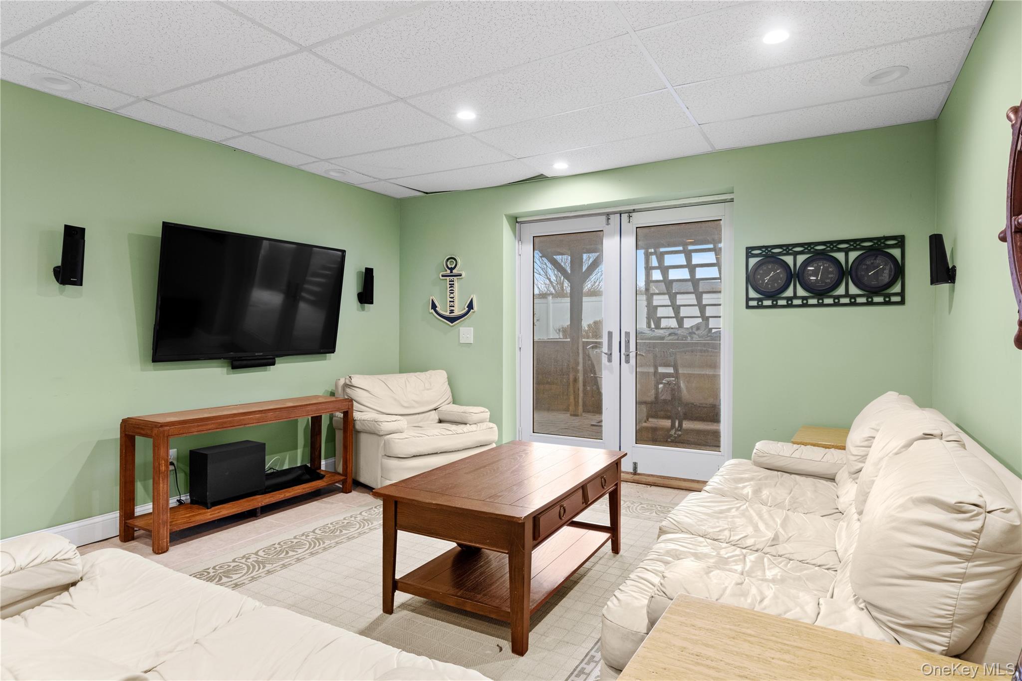 798 Sound Shore Road, Jamesport, NY 11947