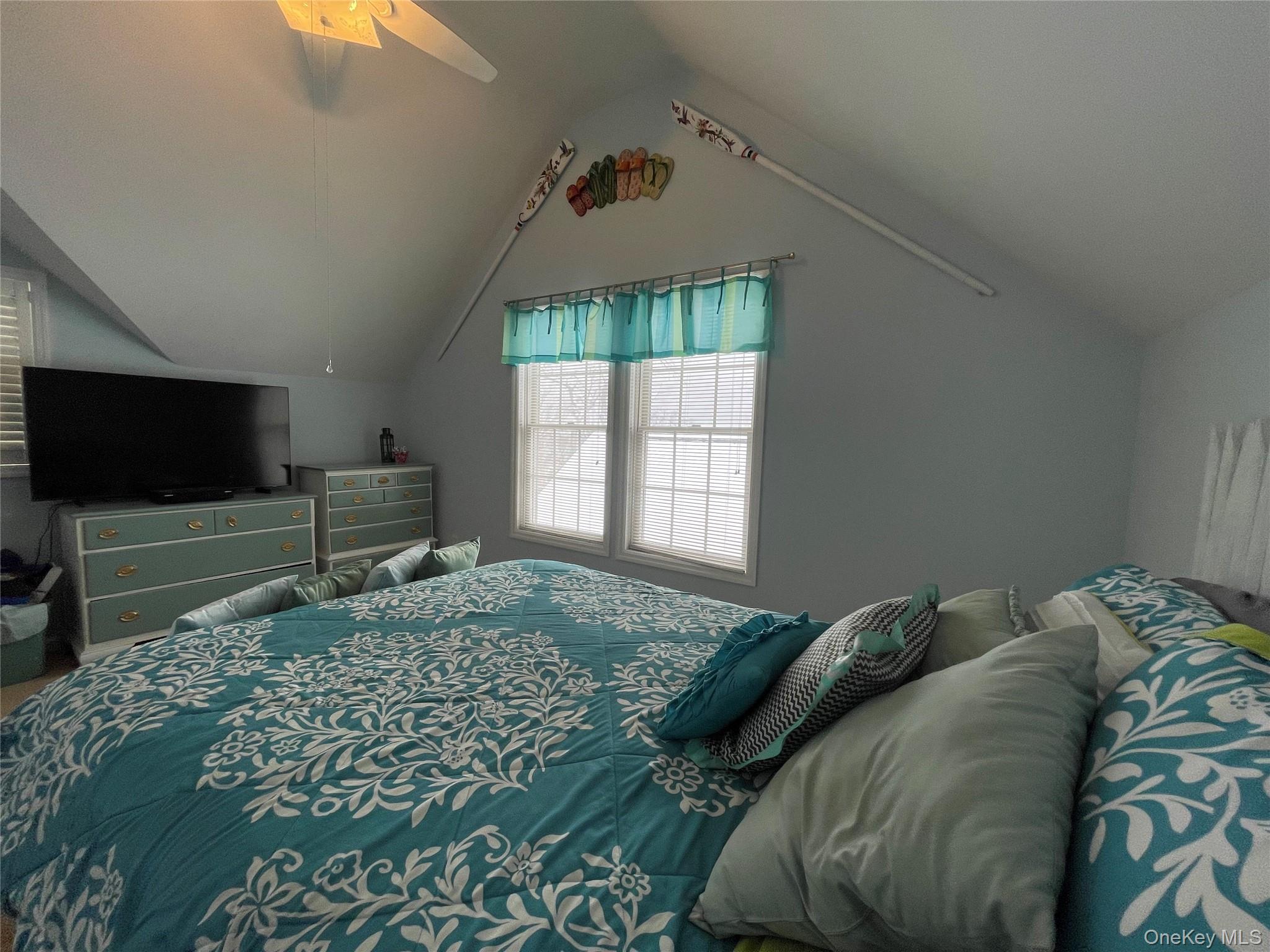 798 Sound Shore Road, Jamesport, NY 11947