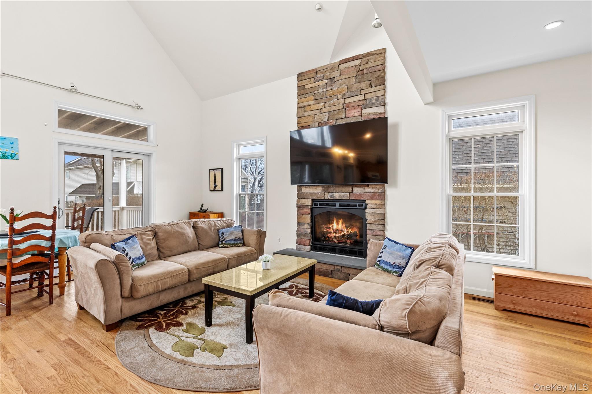 798 Sound Shore Road, Jamesport, NY 11947