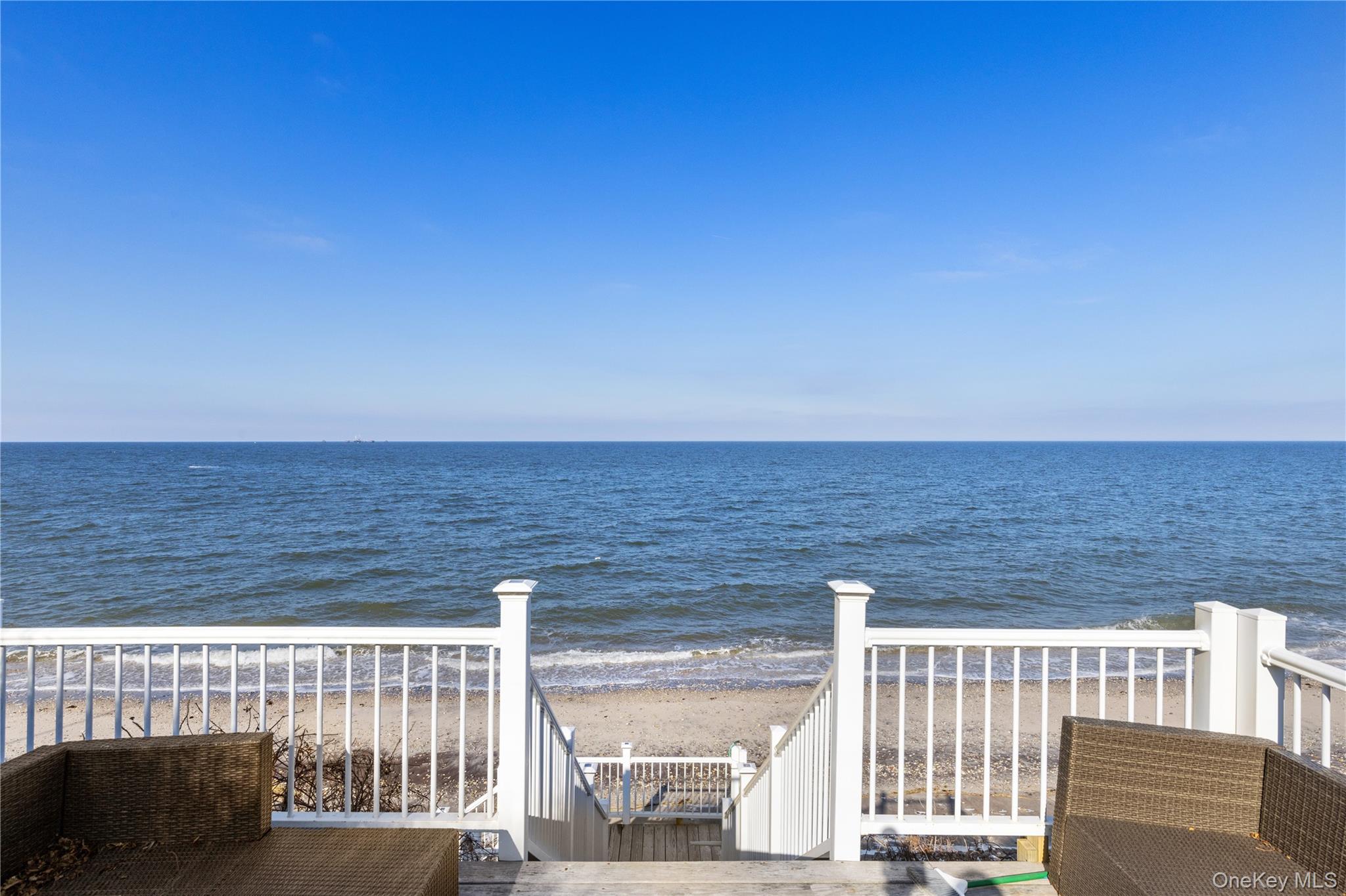 798 Sound Shore Road, Jamesport, NY 11947