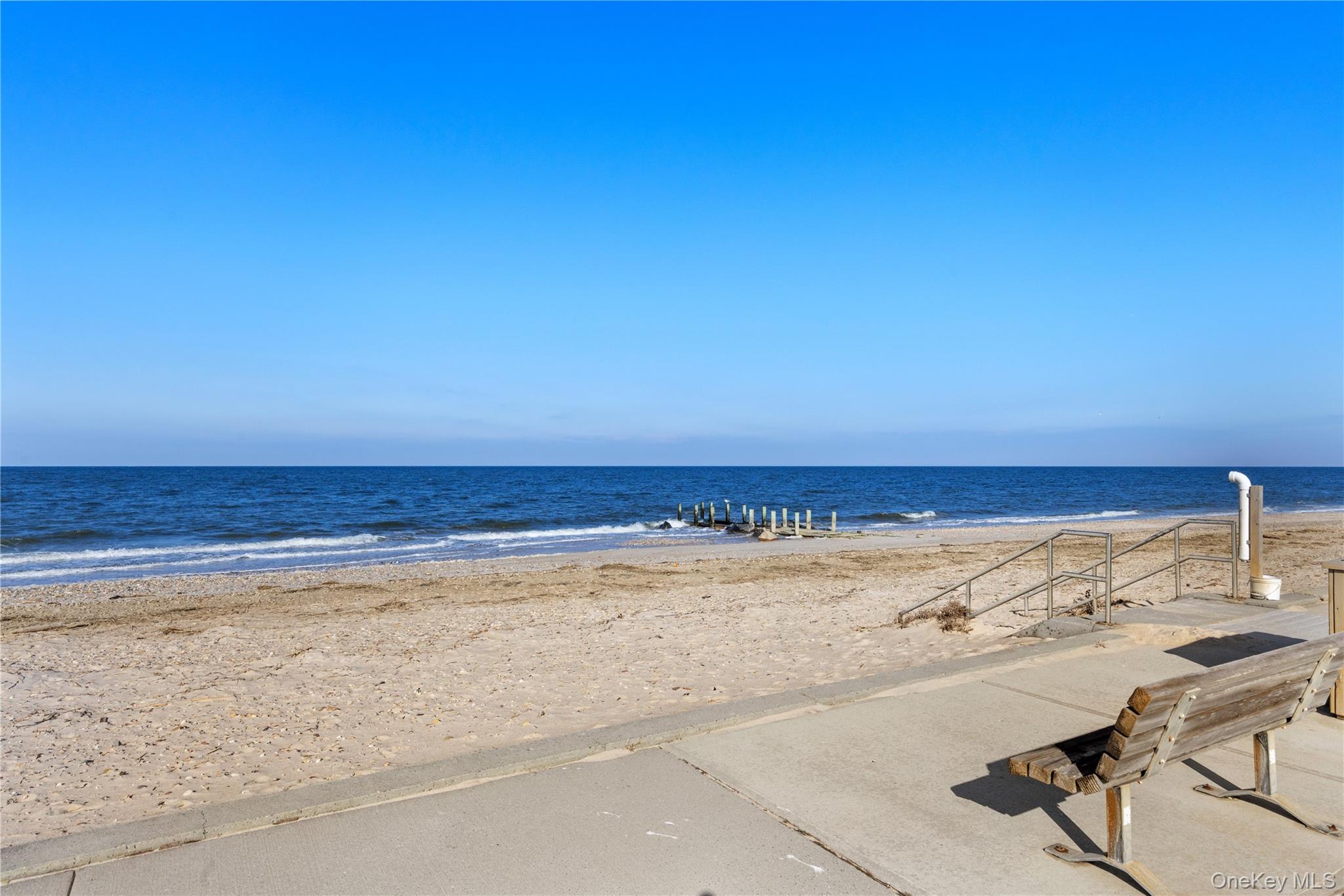 798 Sound Shore Road, Jamesport, NY 11947