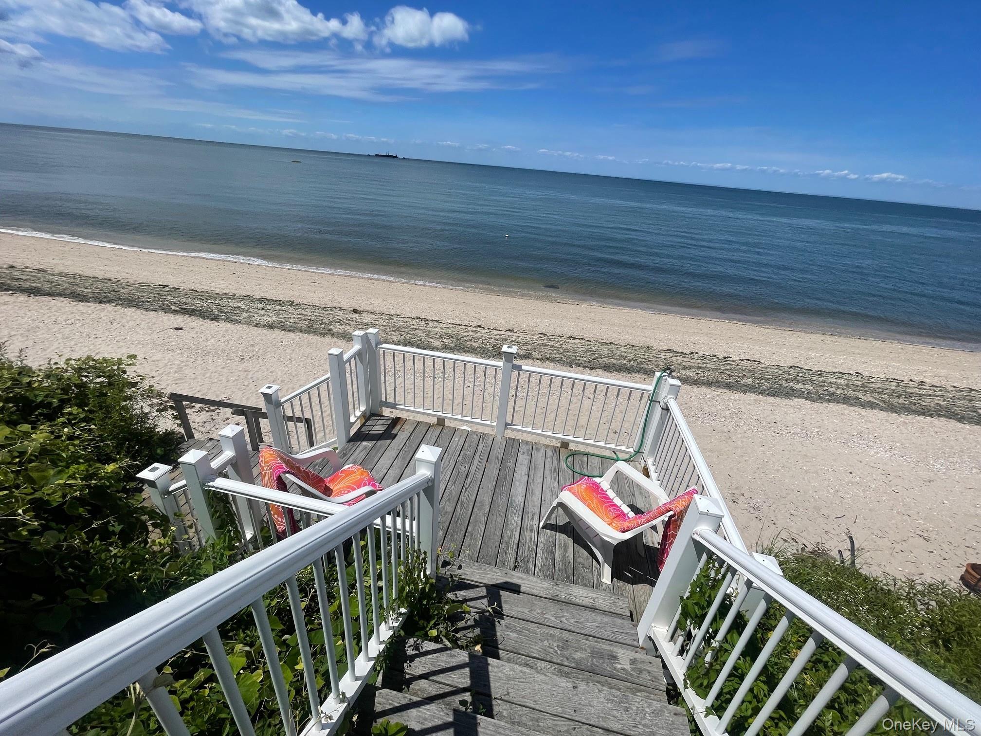 798 Sound Shore Road, Jamesport, NY 11947