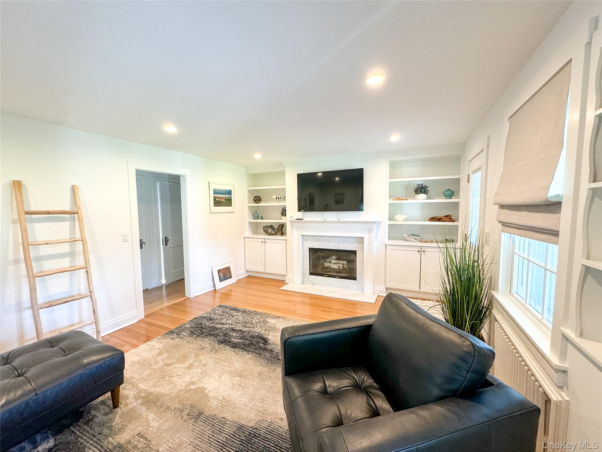 31 Liberty Street, Westhampton Beach, NY 11978