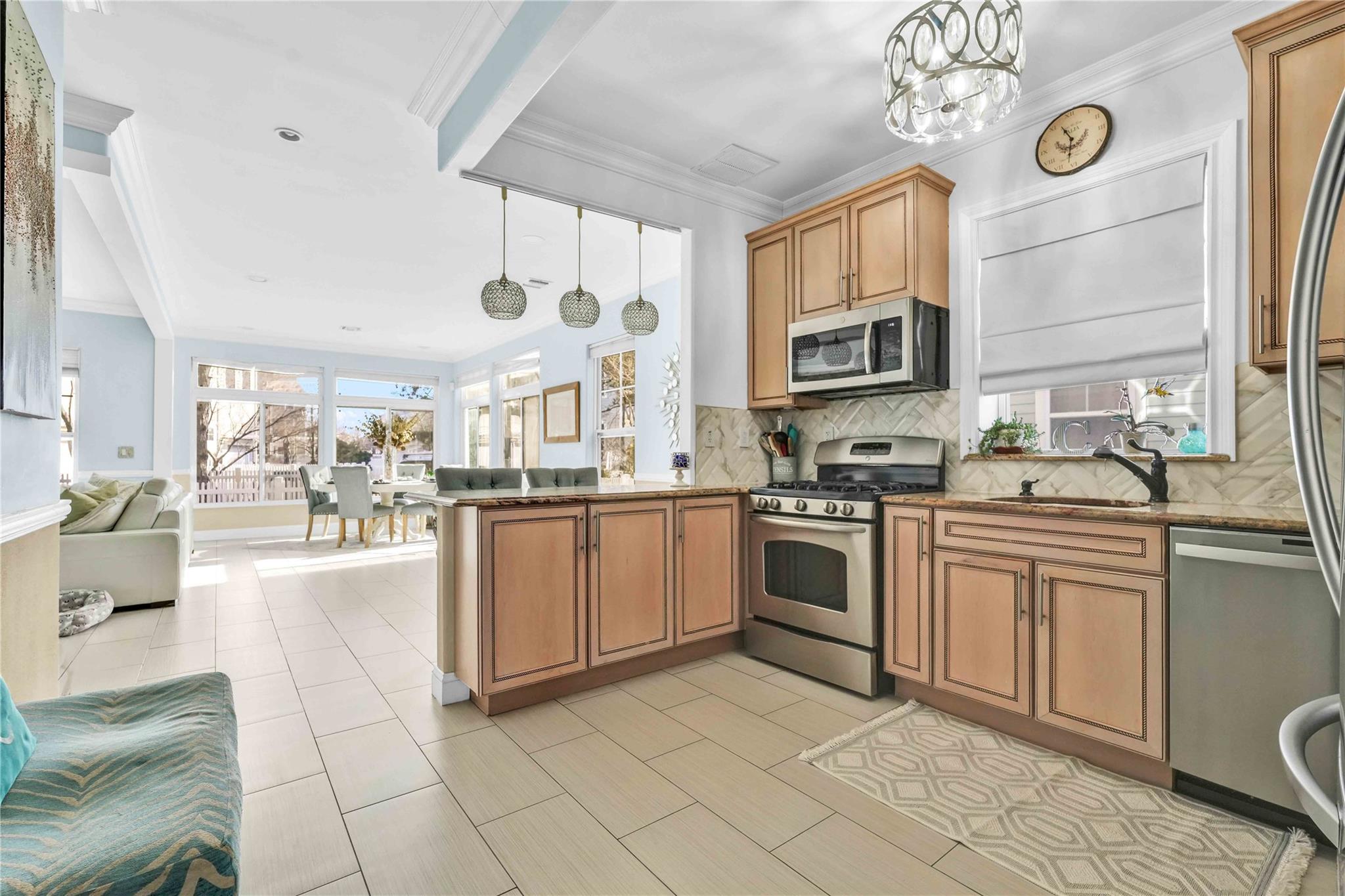 192 Beach 74th Street, Arverne, NY 11692