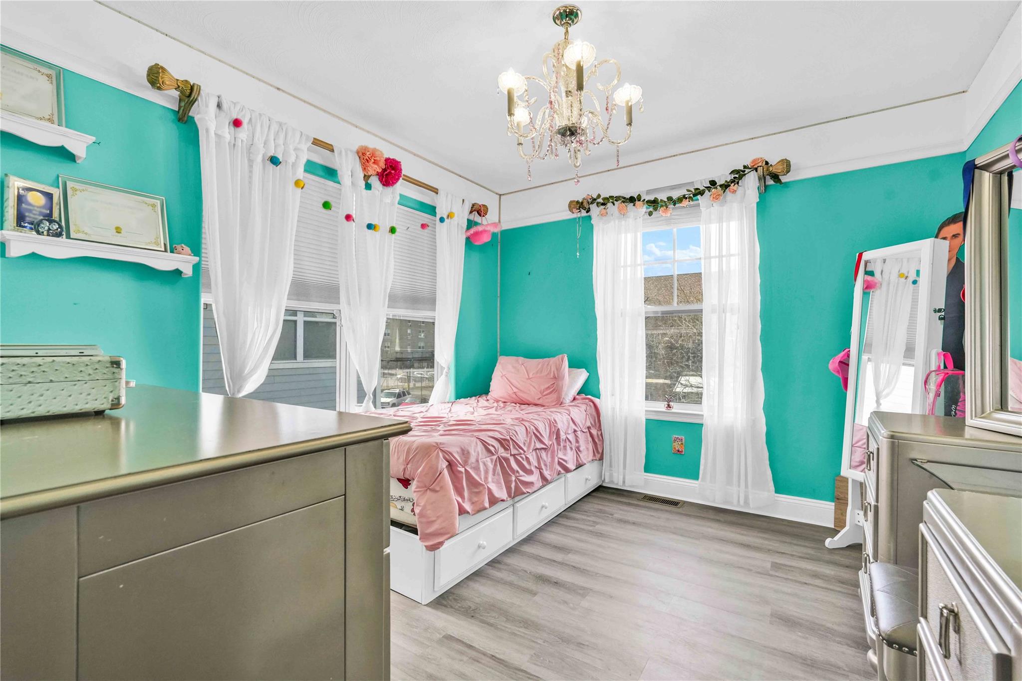 192 Beach 74th Street, Arverne, NY 11692