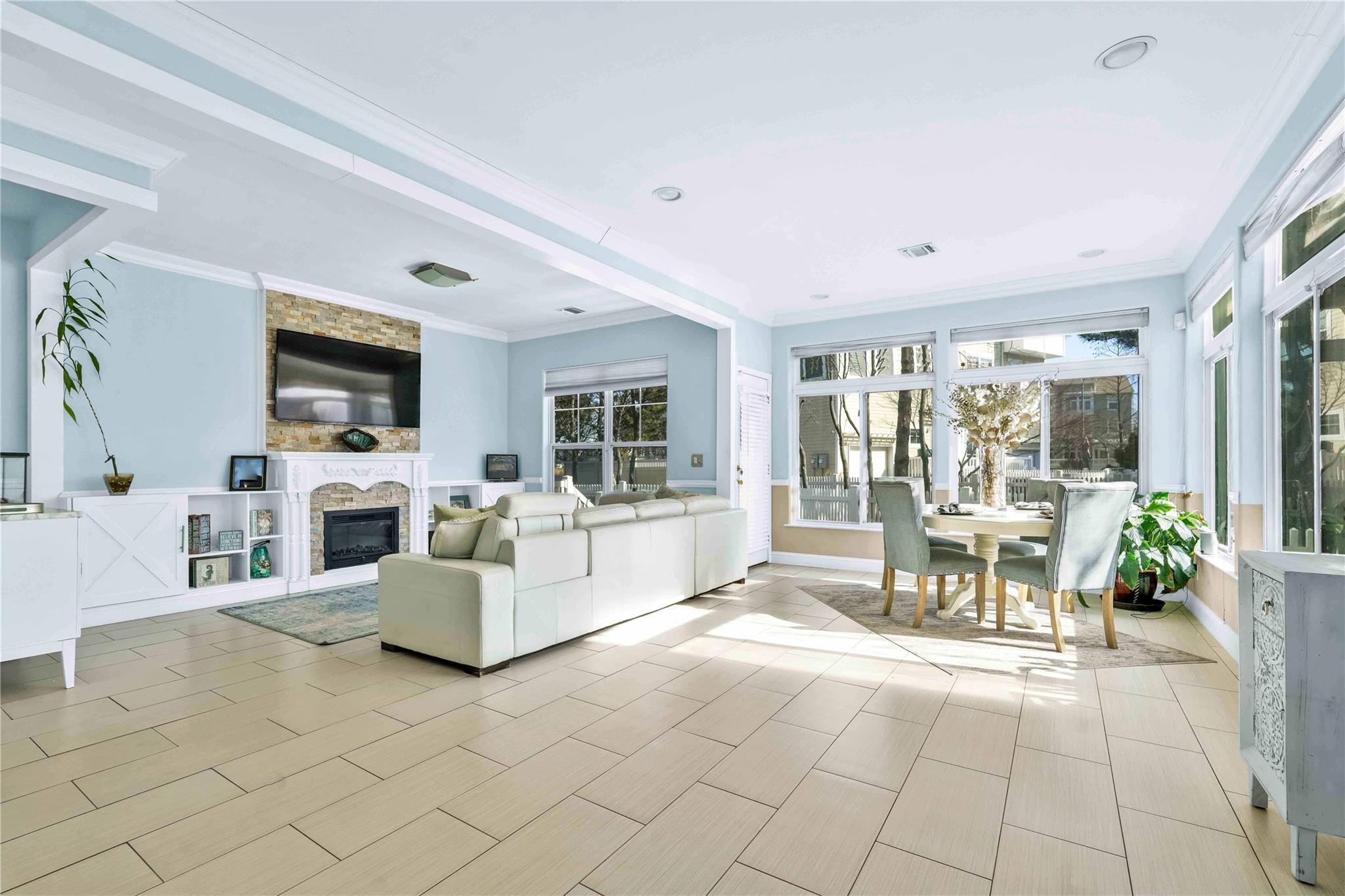 192 Beach 74th Street, Arverne, NY 11692