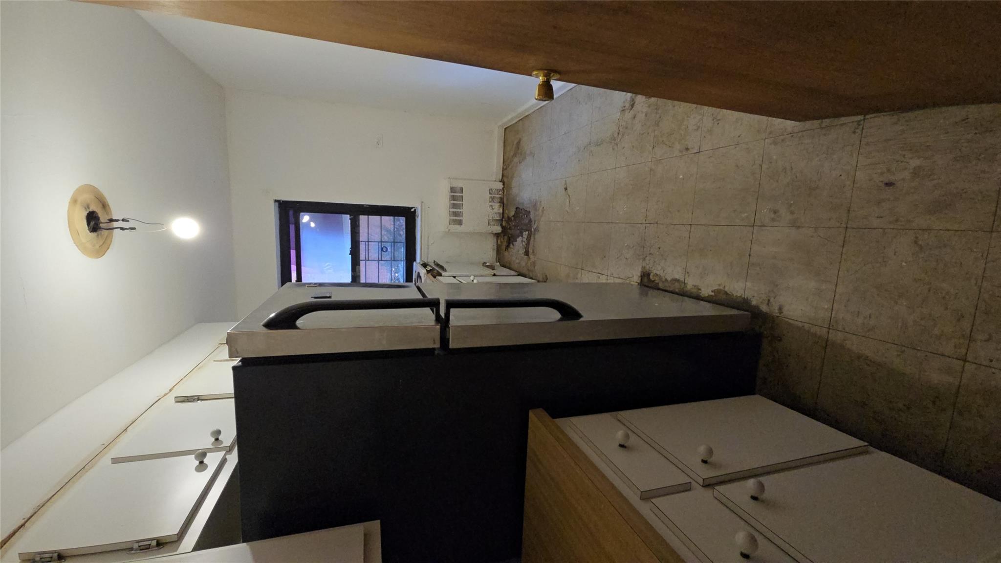 102-25 67th RD # 1F, Forest Hills, NY 11375