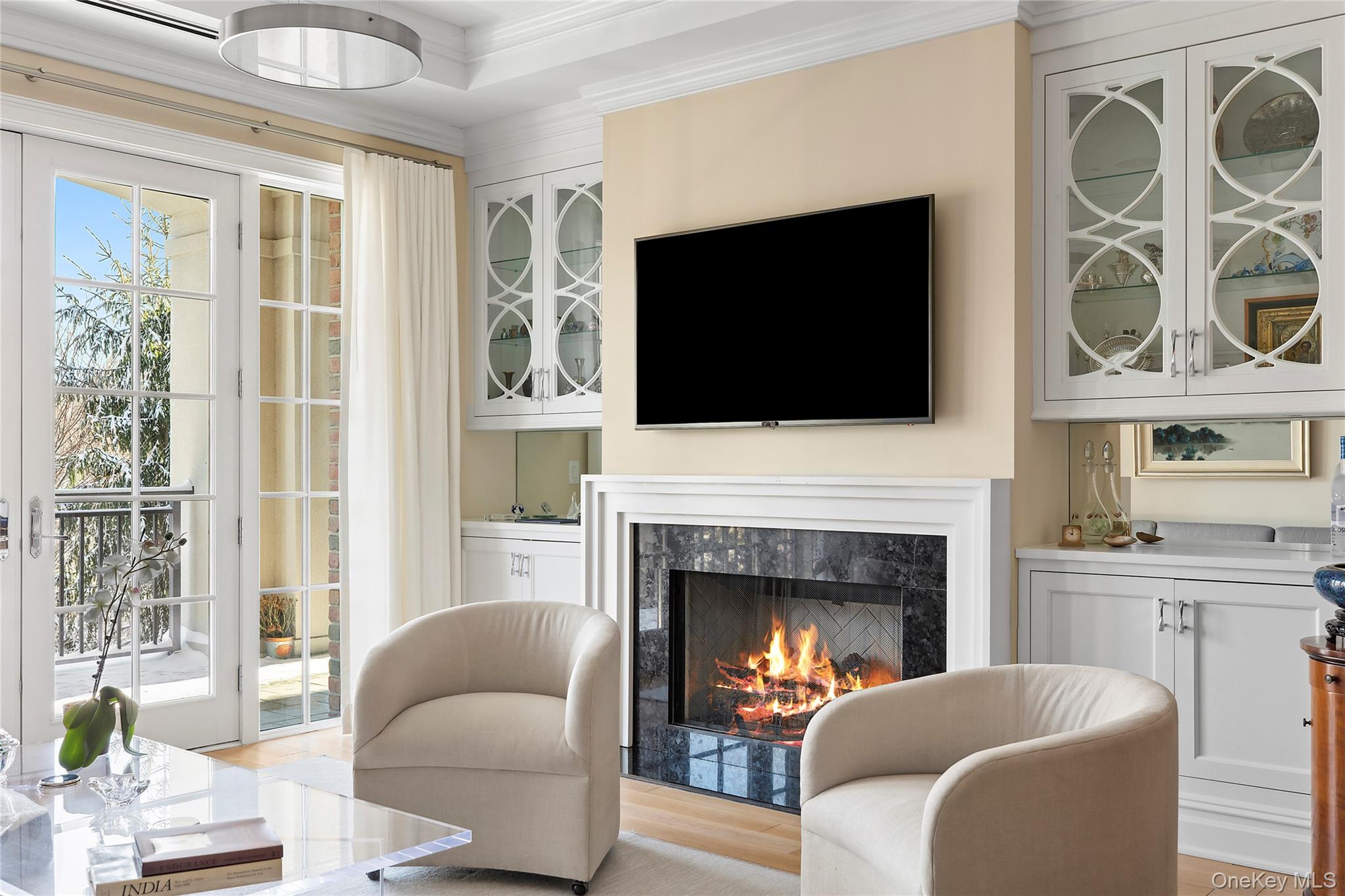 1000 Royal Court # 1106, North Hills, NY 11040