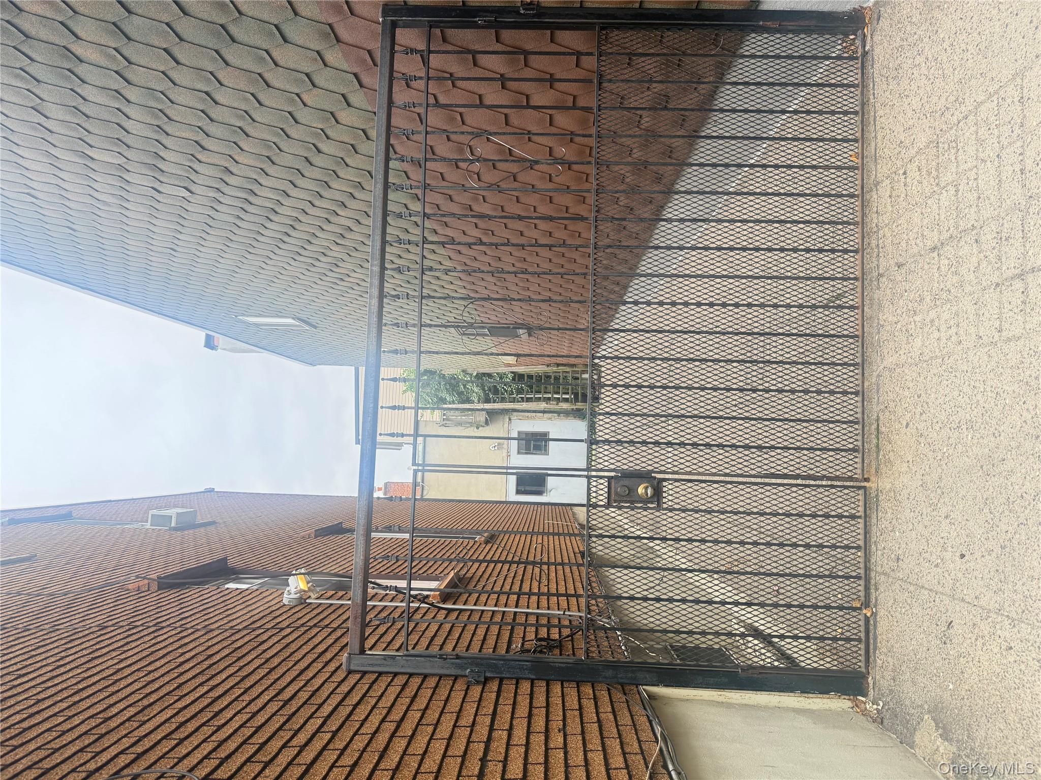 6813 60th Street, Ridgewood, NY 11385