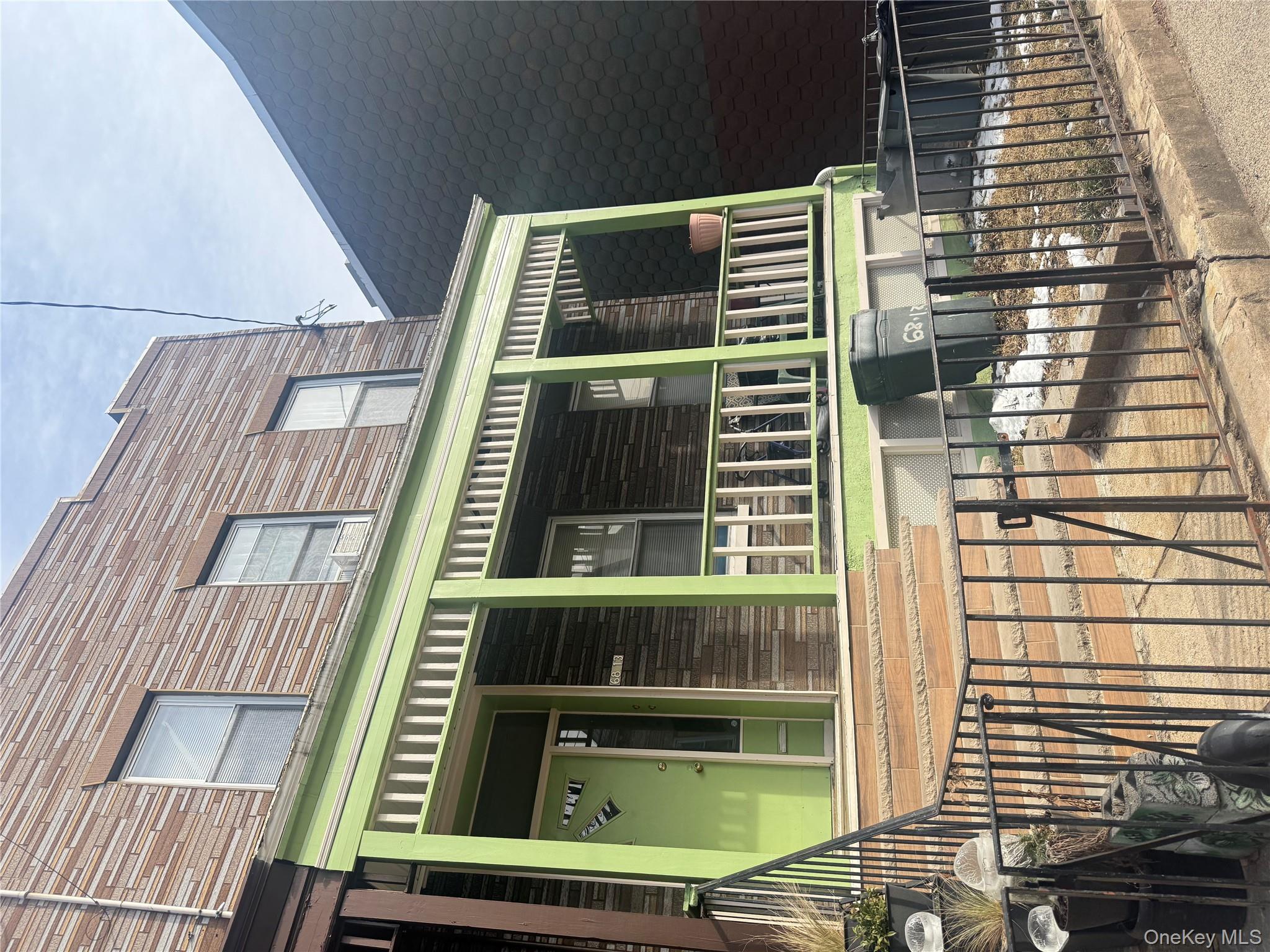 6813 60th Street, Ridgewood, NY 11385