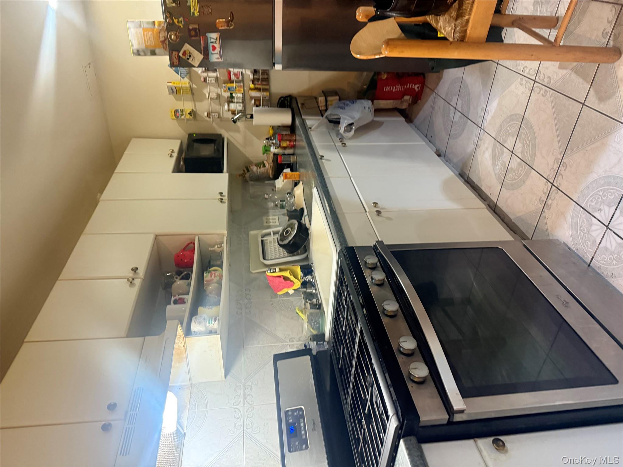 6813 60th Street, Ridgewood, NY 11385