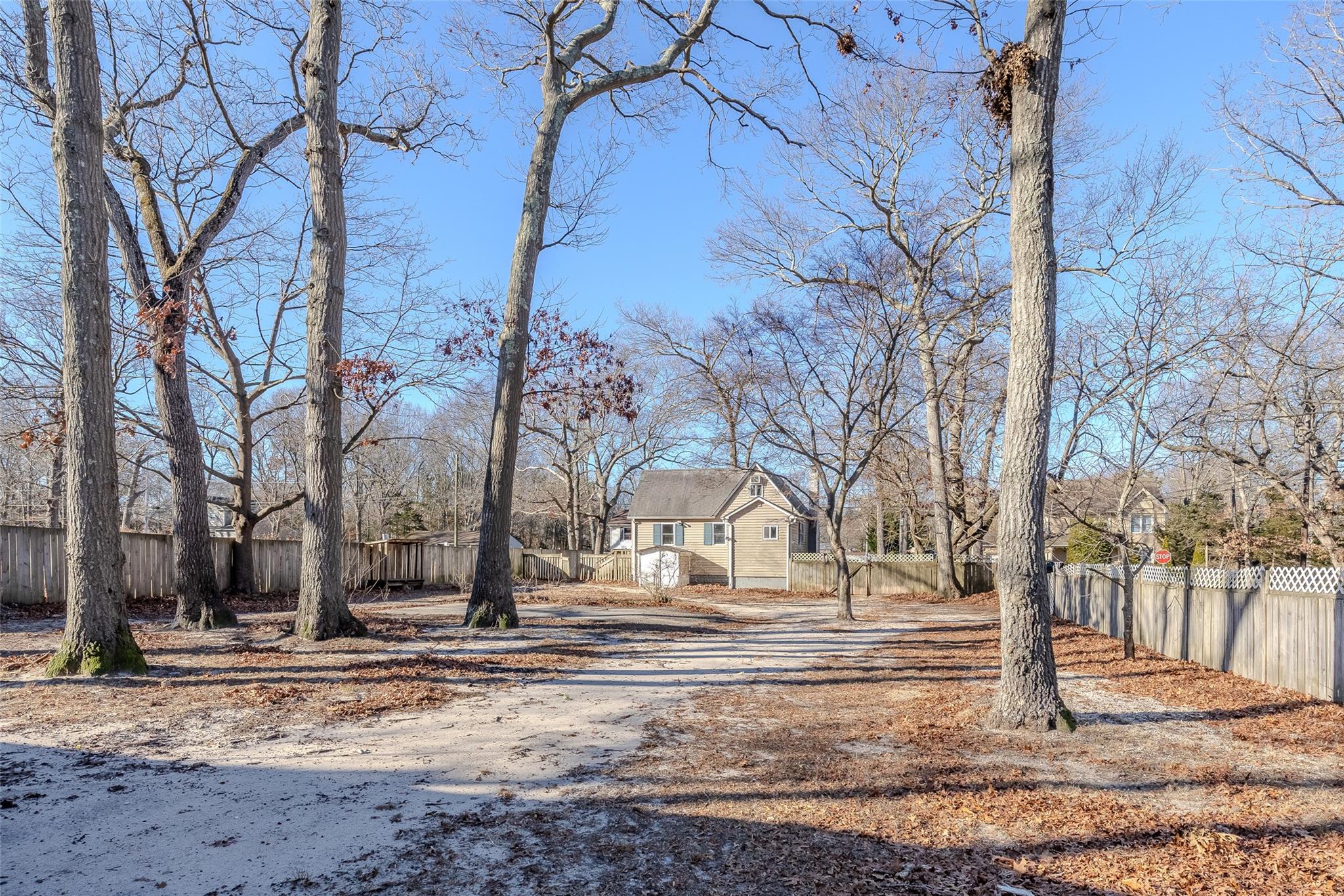 2 Avon Lane, Middle Island, NY 11953