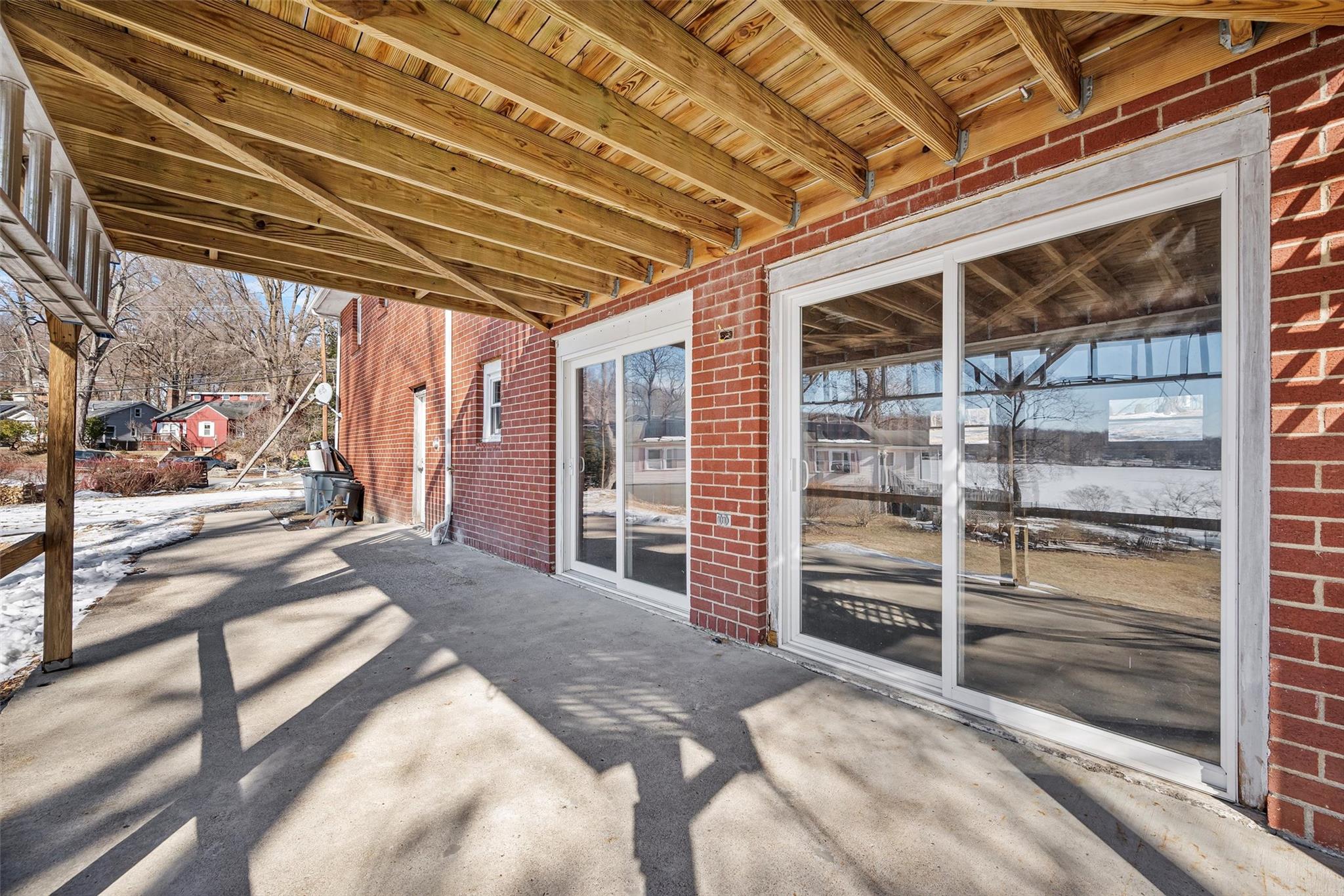 505 Shore Drive, New Windsor, NY 12553
