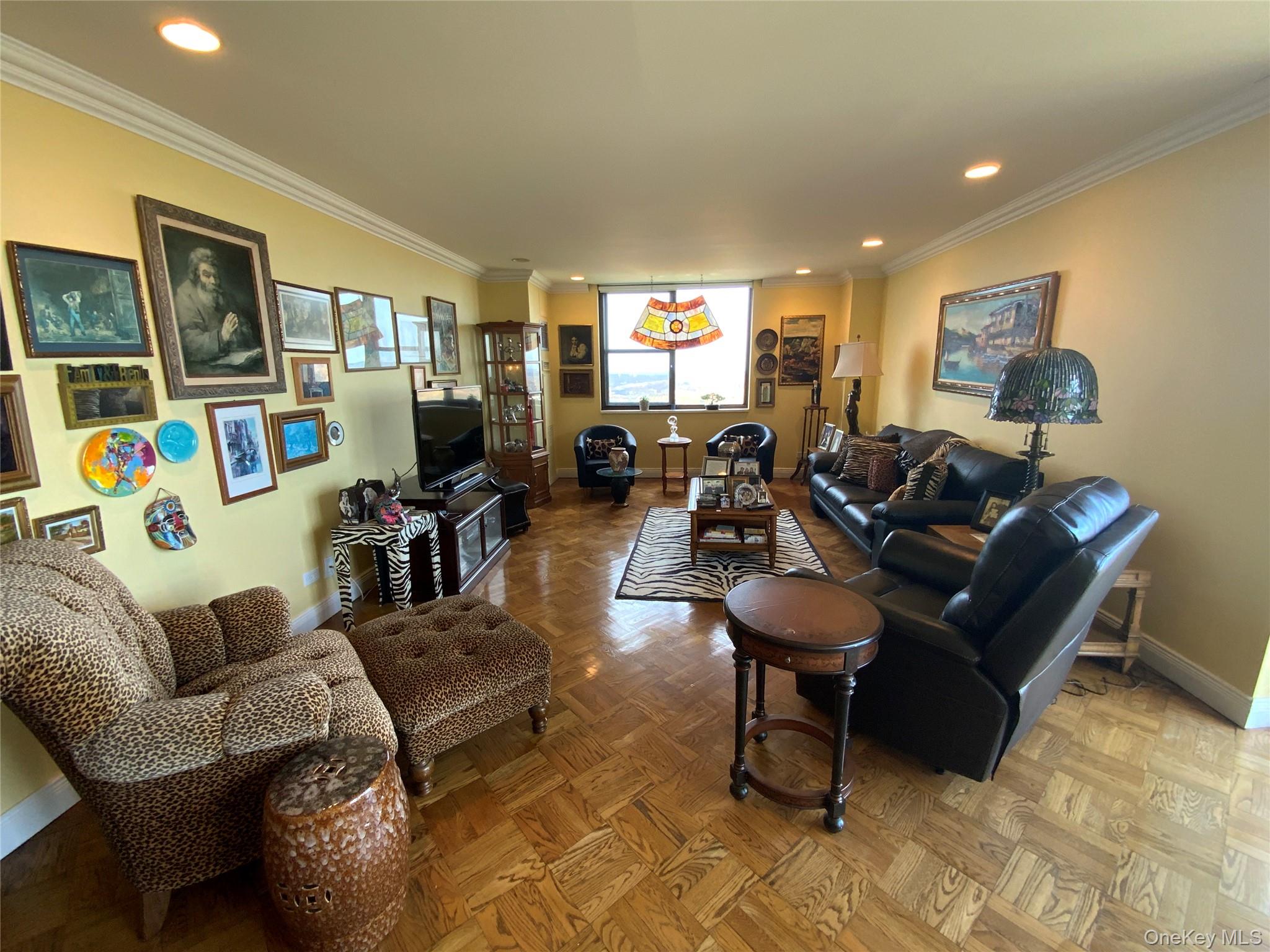 27110 Grand Central Parkway # 33D, Floral Park, NY 11005