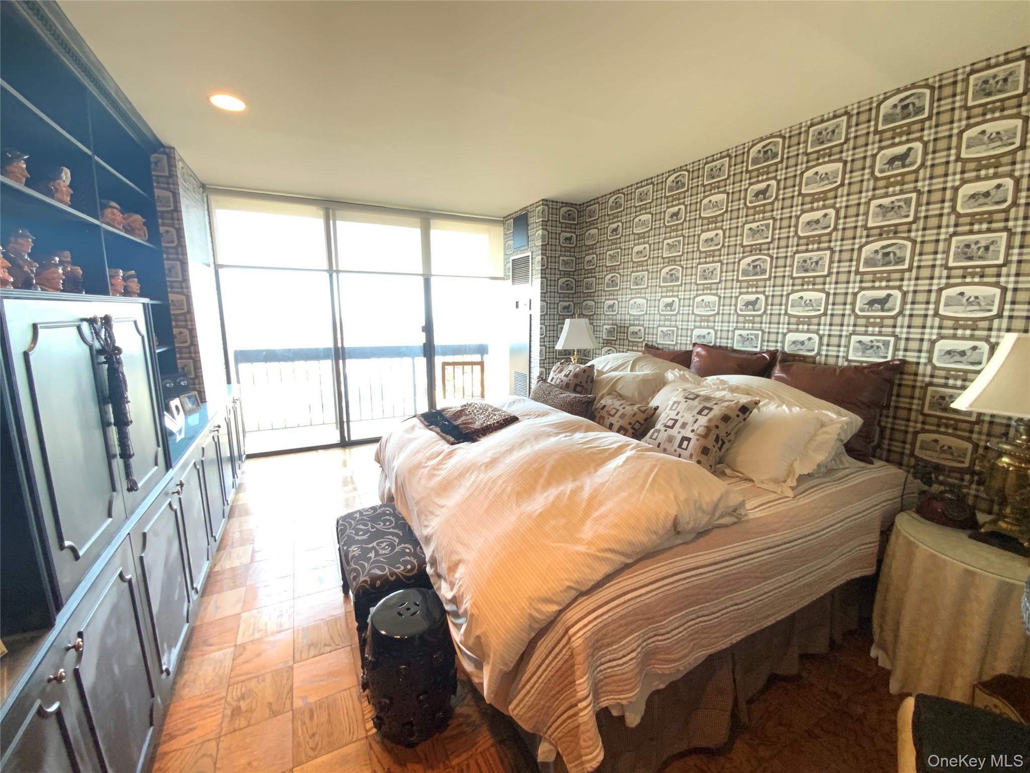 27110 Grand Central Parkway # 33D, Floral Park, NY 11005