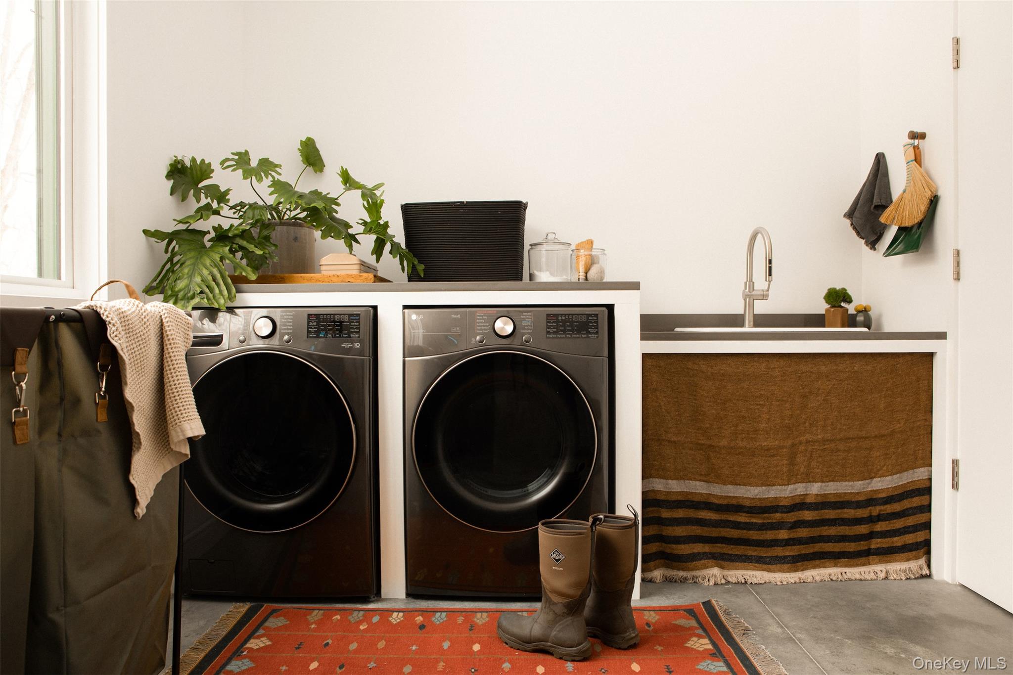 49 Sky Top Road, Copake, NY 12516