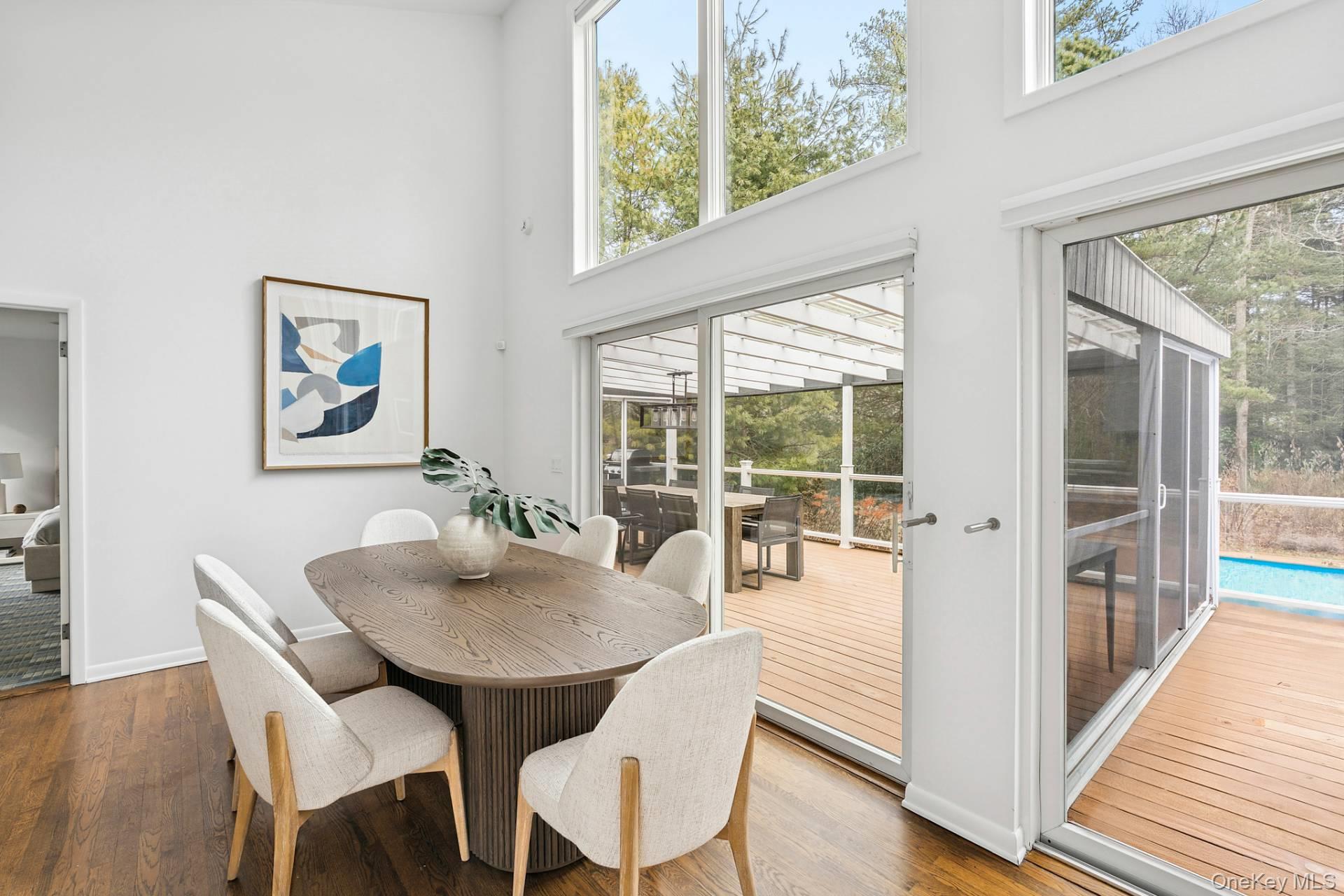 24 Saddle Lane, East Hampton, NY 11937