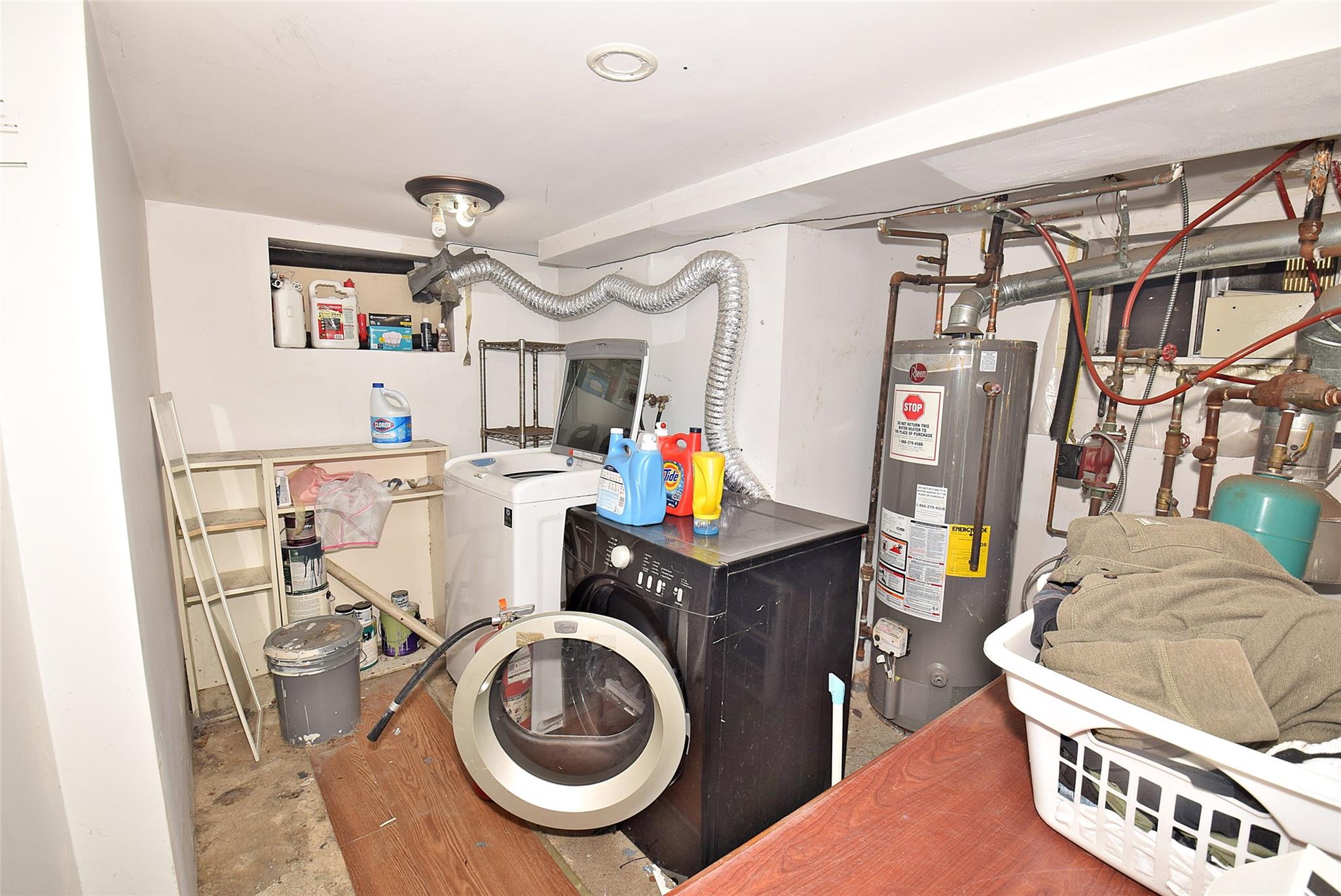 83-16 159th Street, Jamaica Hills, NY 11432