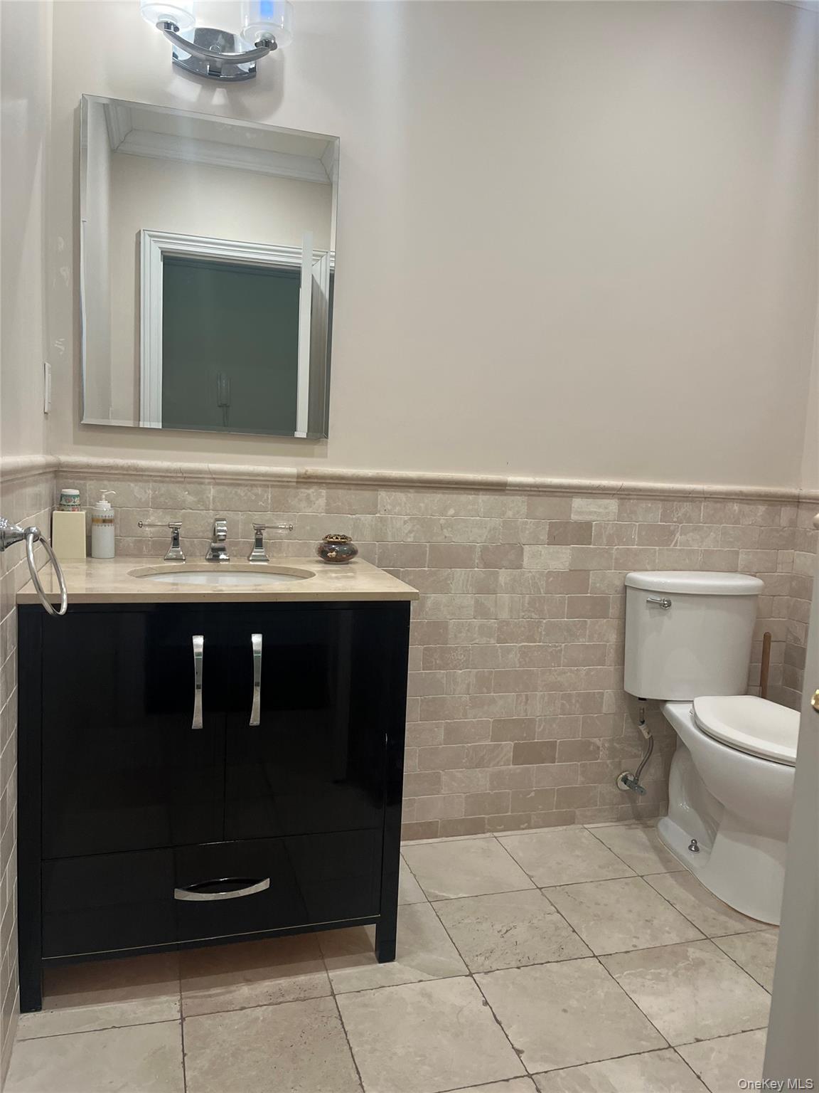 260 Central # 135, Lawrence, NY 11559