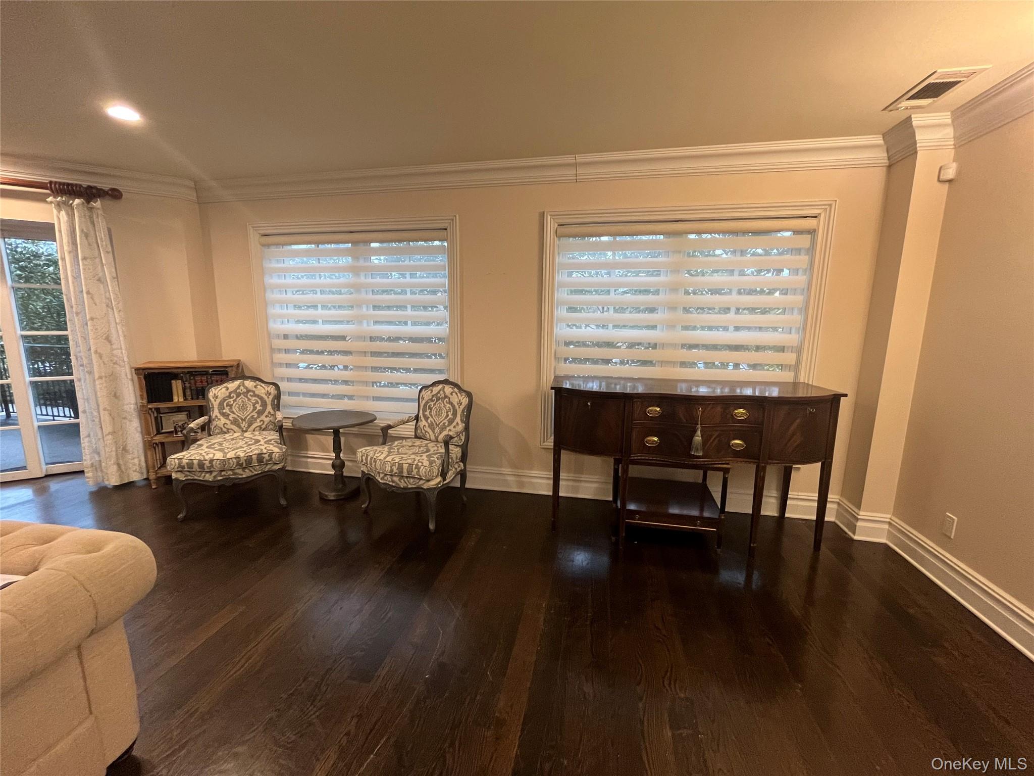 260 Central # 135, Lawrence, NY 11559