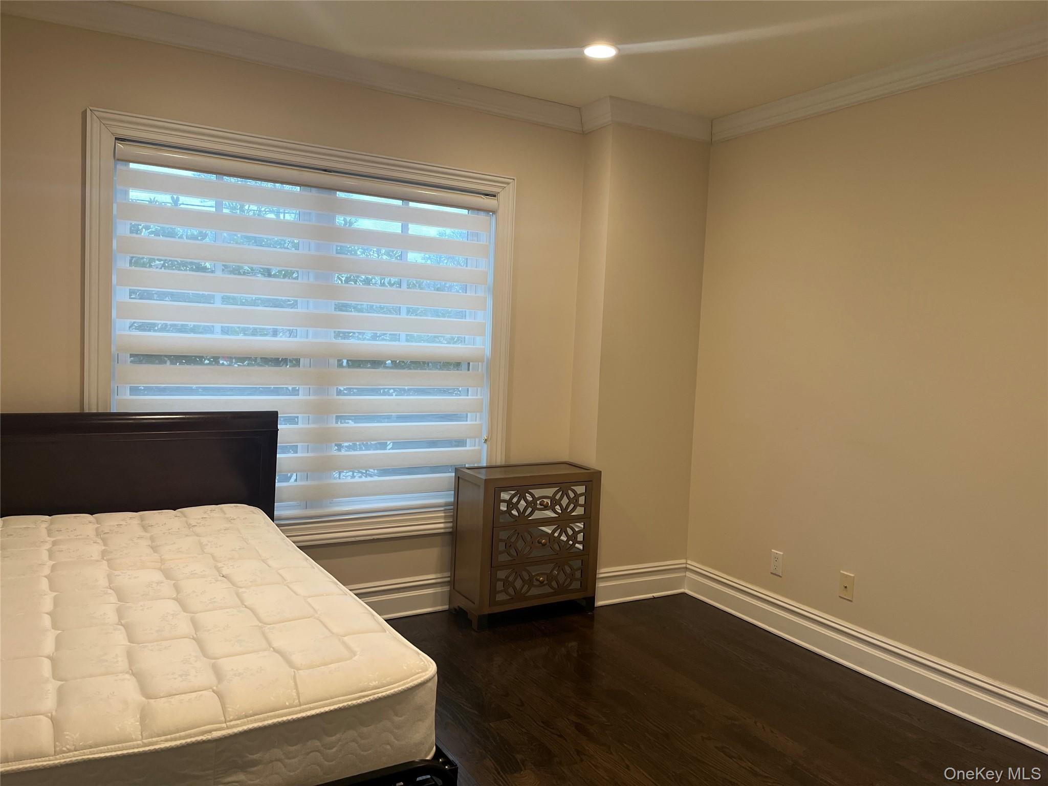 260 Central # 135, Lawrence, NY 11559