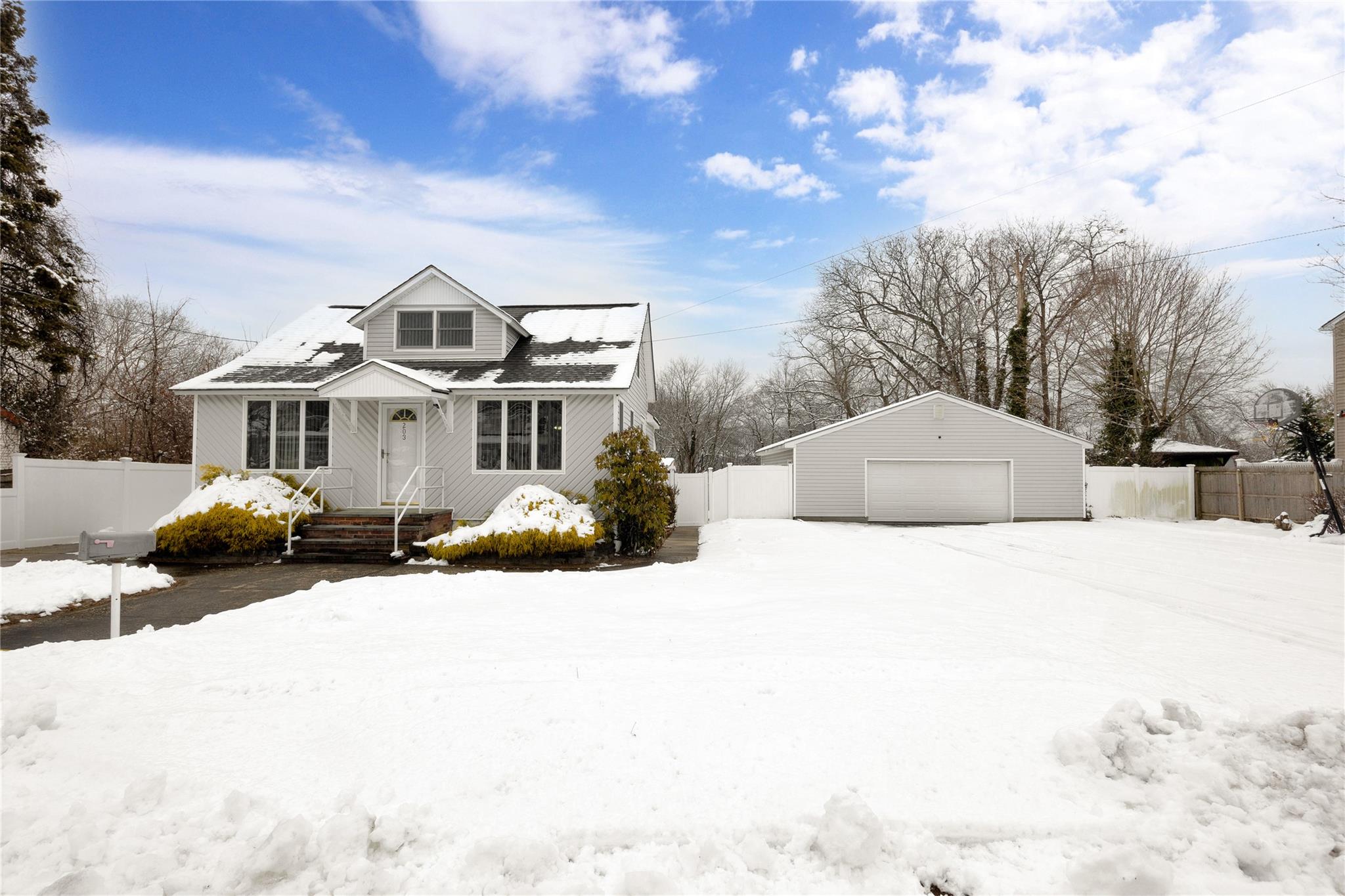 203 Wilson Boulevard, Islip, NY 11751