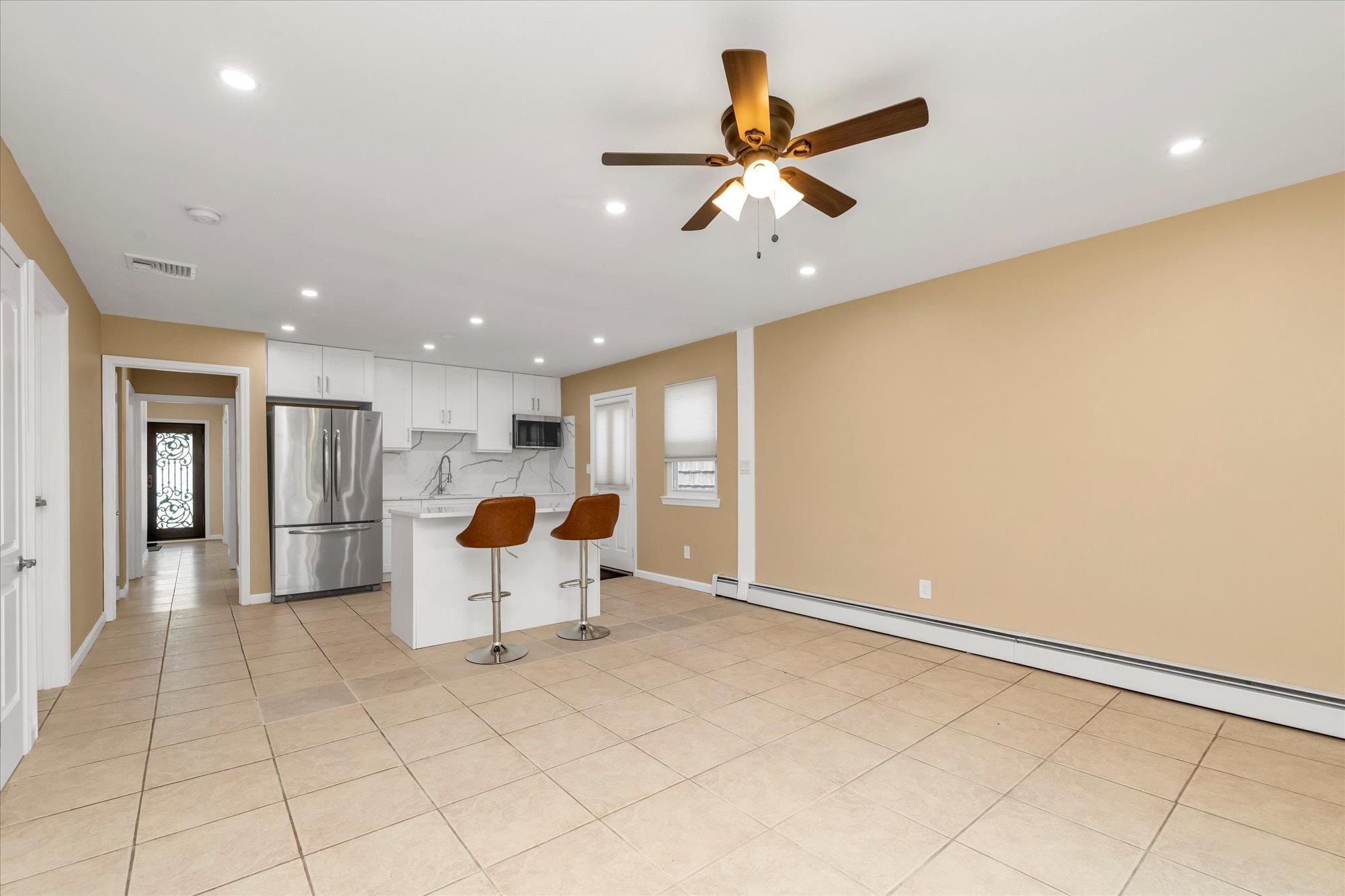 69 Woodward Street, Roslyn Heights, NY 11577