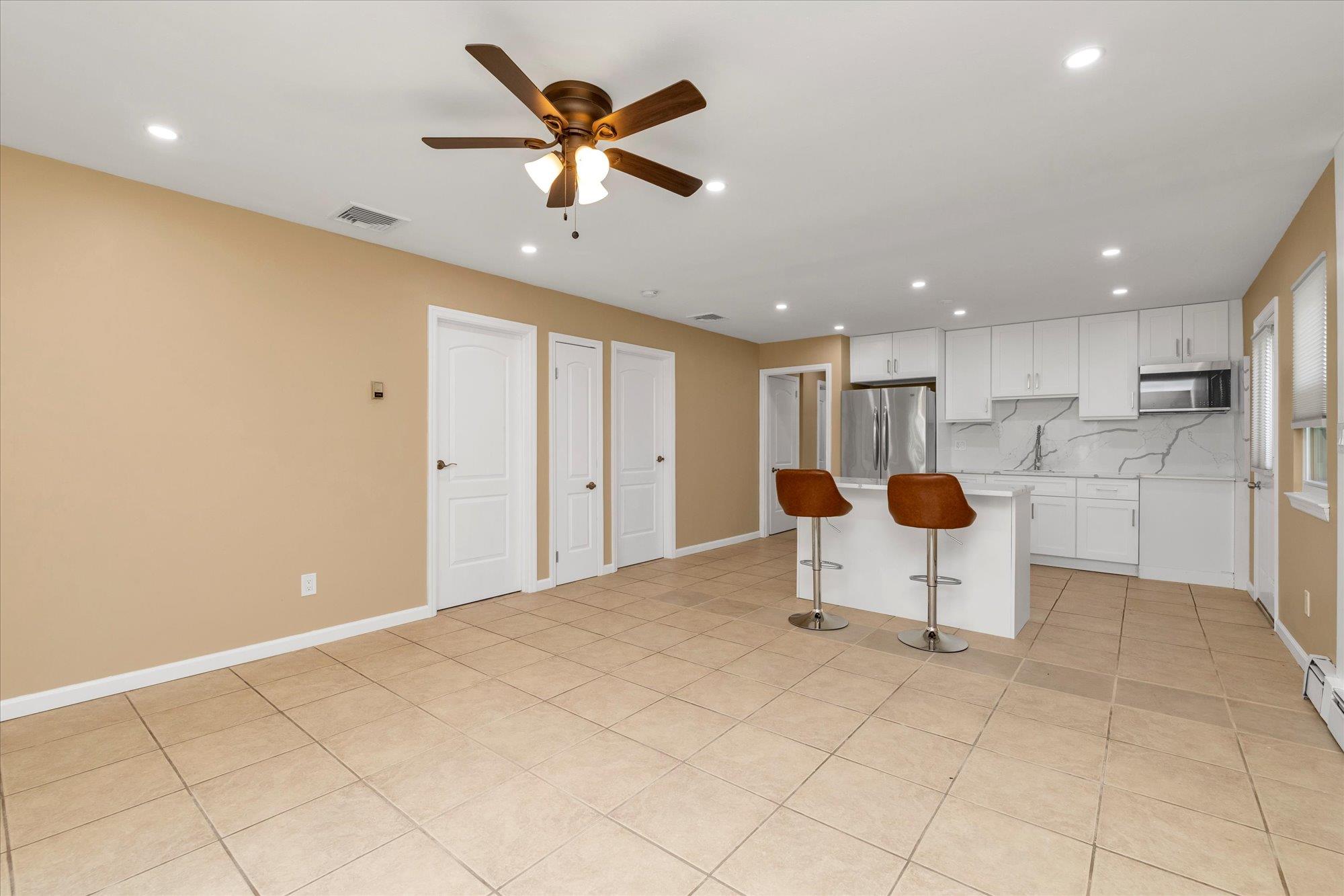 69 Woodward Street, Roslyn Heights, NY 11577