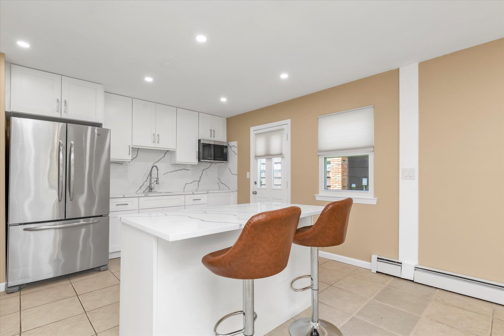 69 Woodward Street, Roslyn Heights, NY 11577