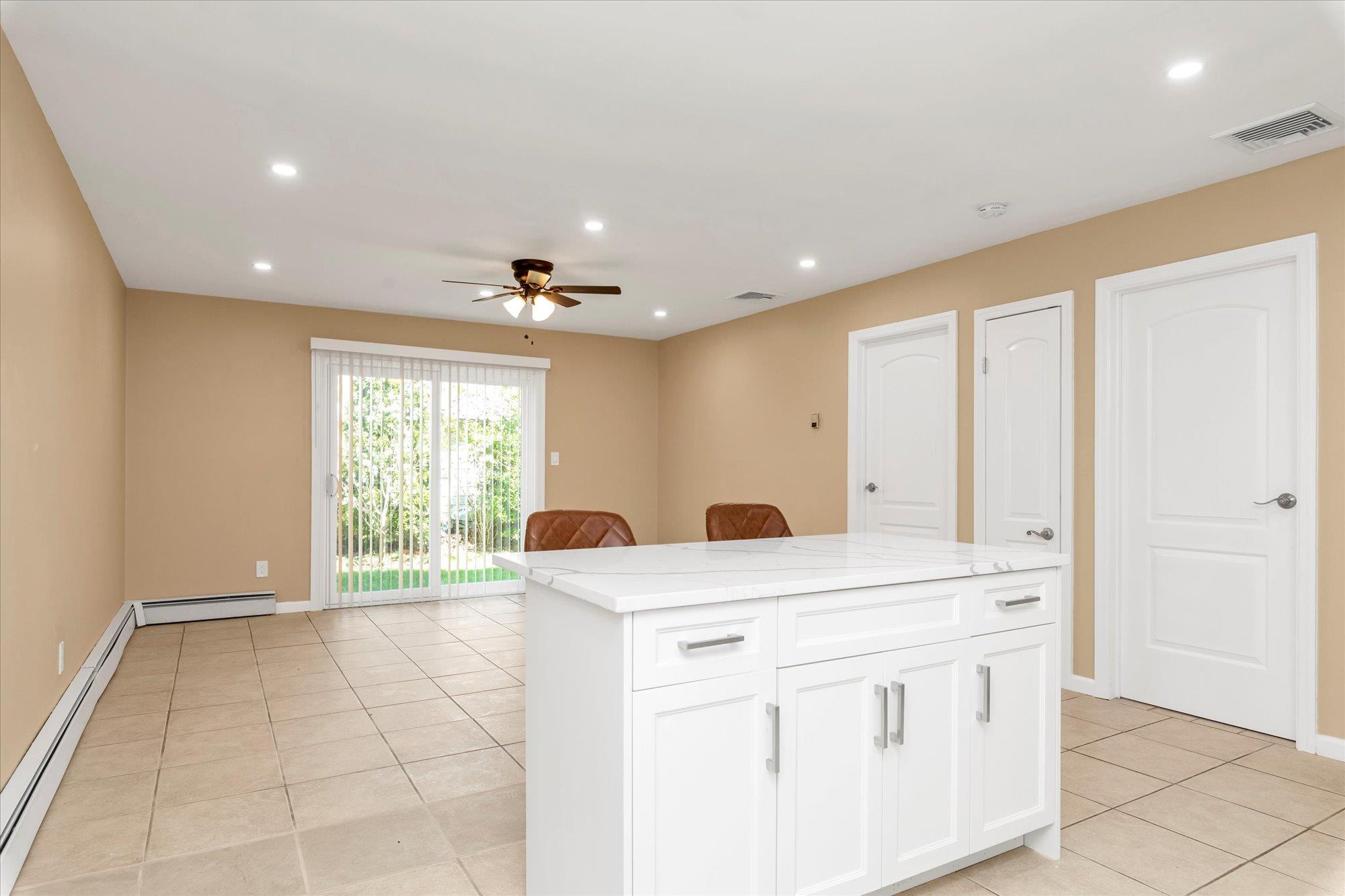 69 Woodward Street, Roslyn Heights, NY 11577