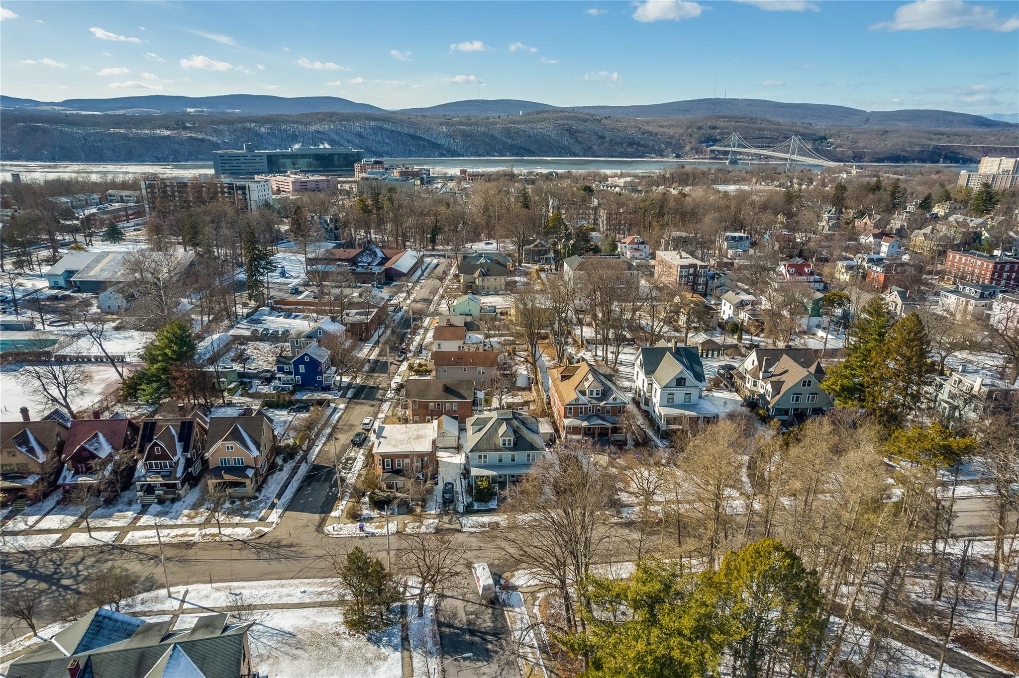 31 Holmes Street, Poughkeepsie, NY 12601