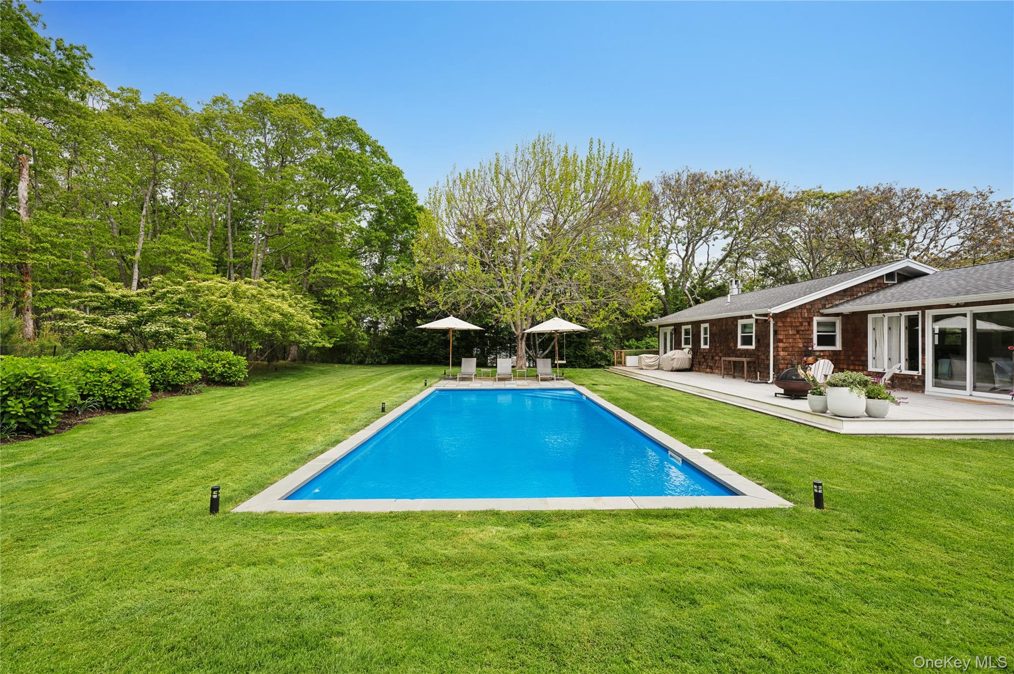 73 Charla Drive, Southampton, NY 11968