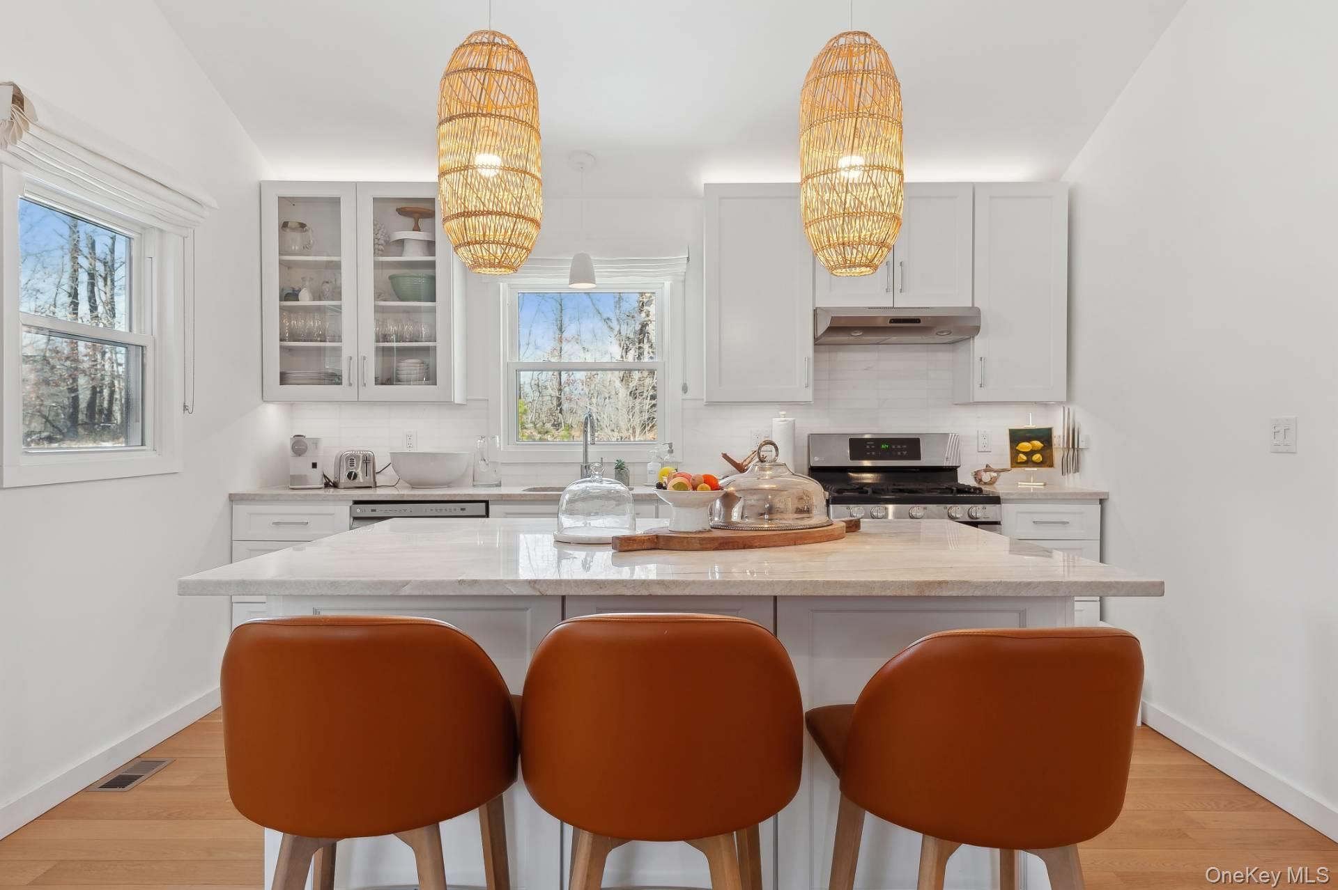 73 Charla Drive, Southampton, NY 11968