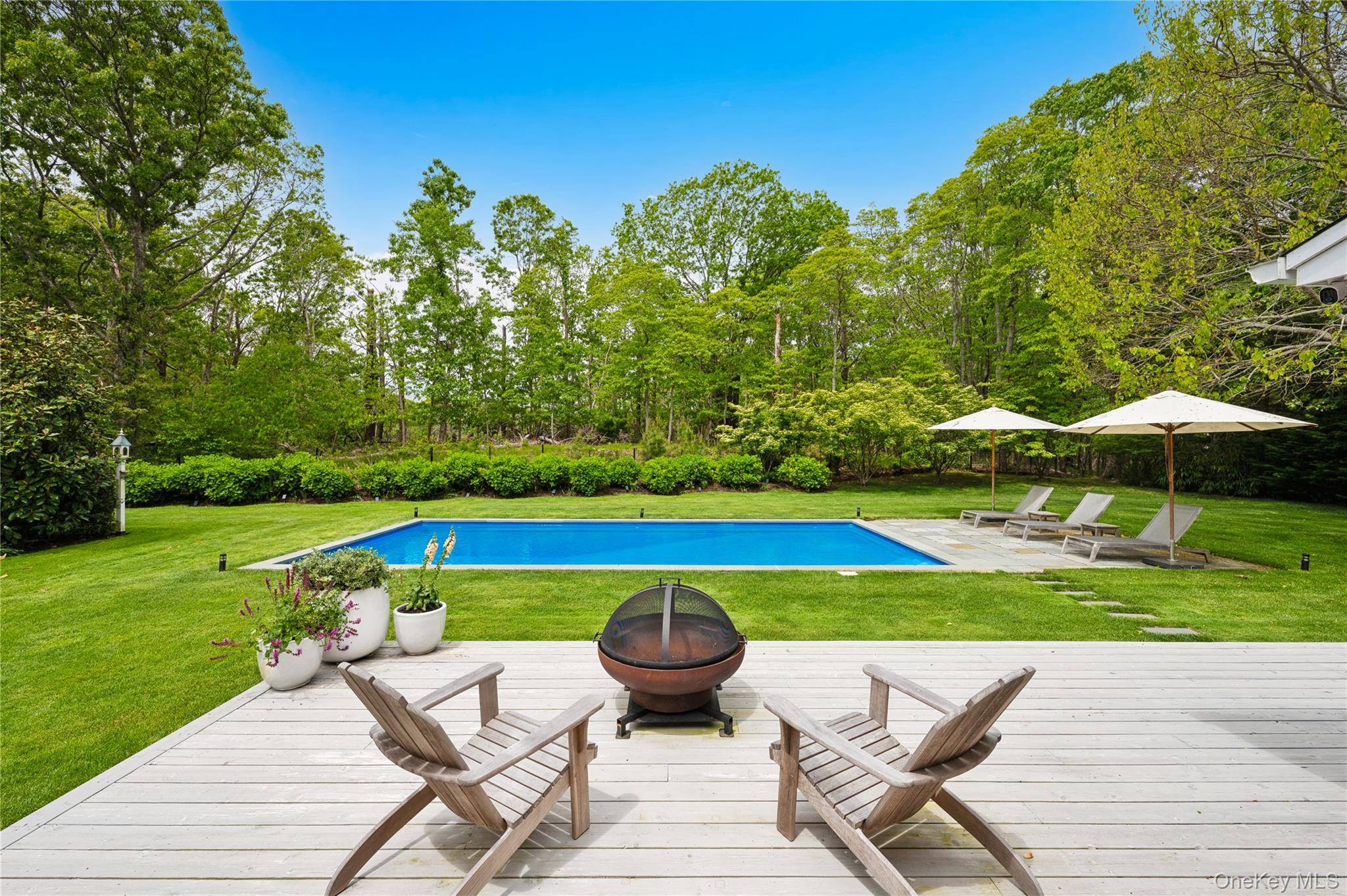 73 Charla Drive, Southampton, NY 11968